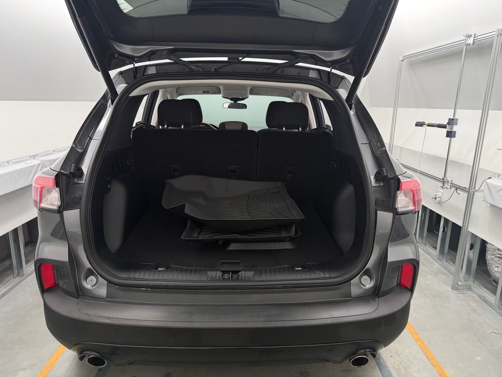 Thumbnail: 2021 Ford Escape - 7