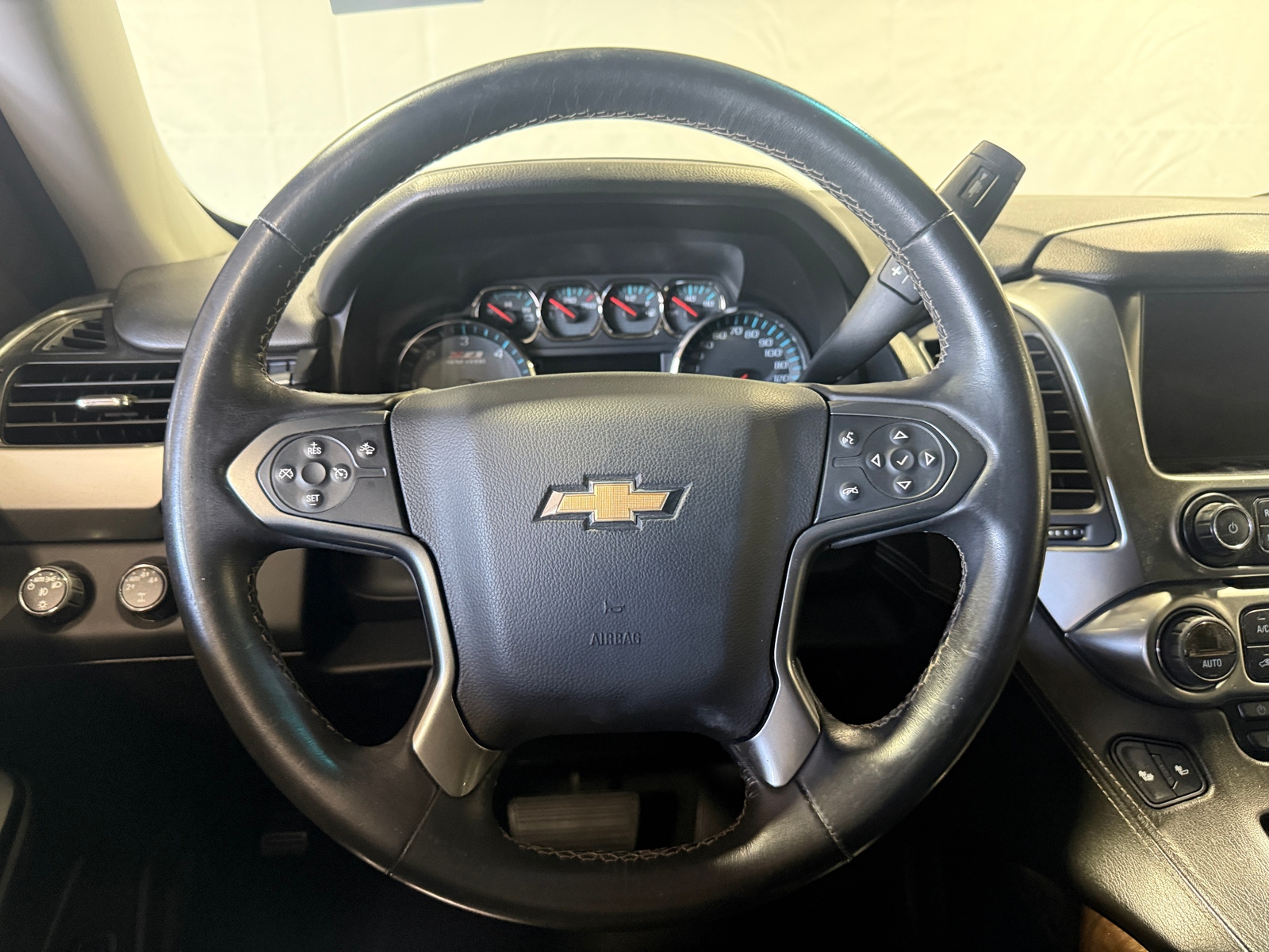 Thumbnail: 2016 Chevrolet Tahoe - 4