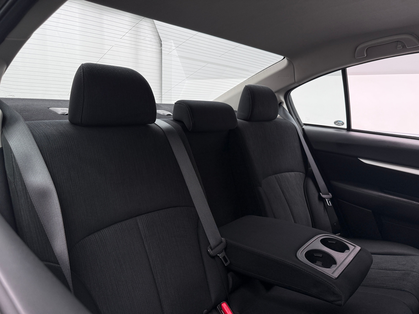 Thumbnail: 2013 Subaru Legacy - 6