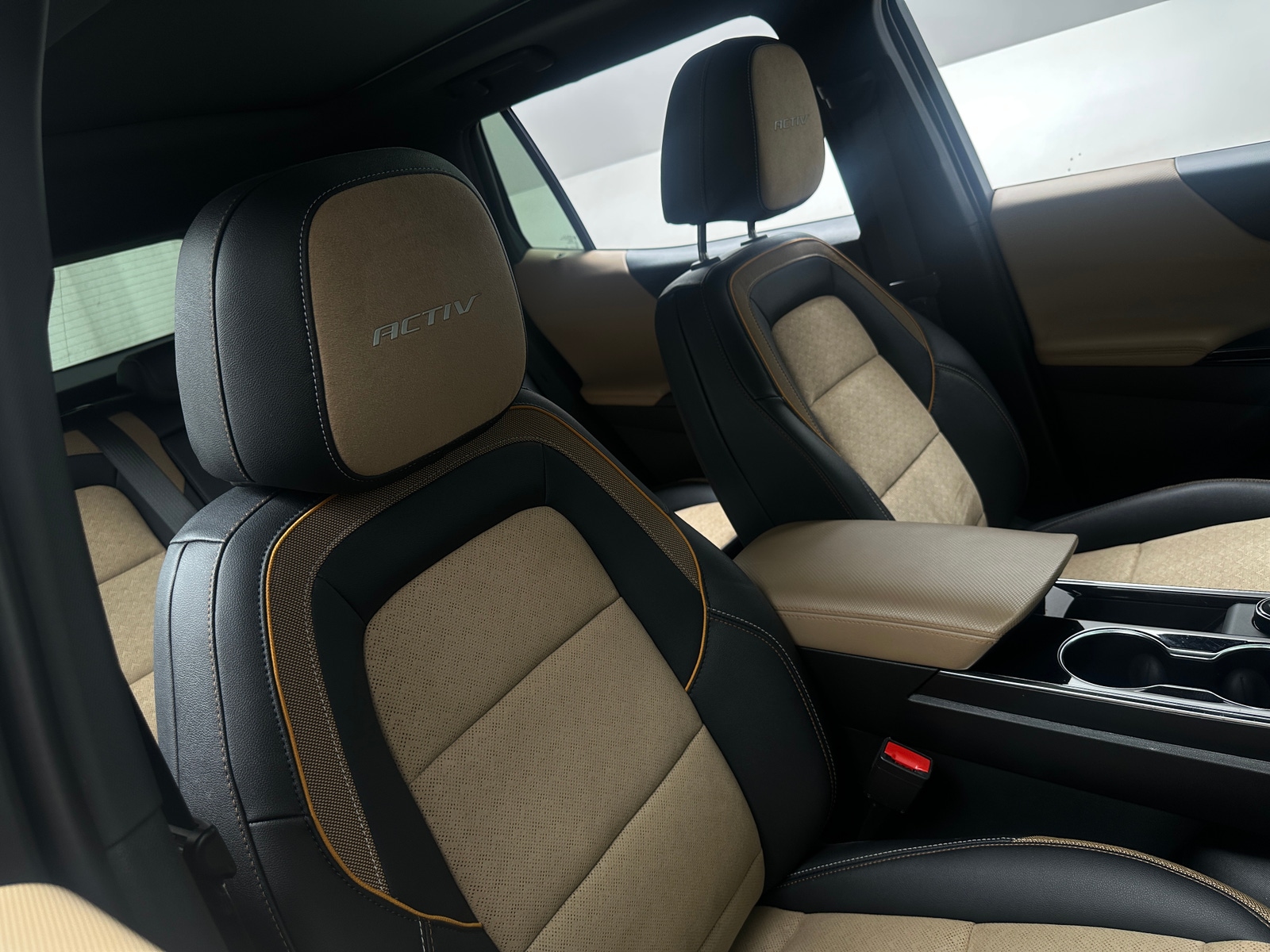 Thumbnail: 2025 Chevrolet Equinox - 2