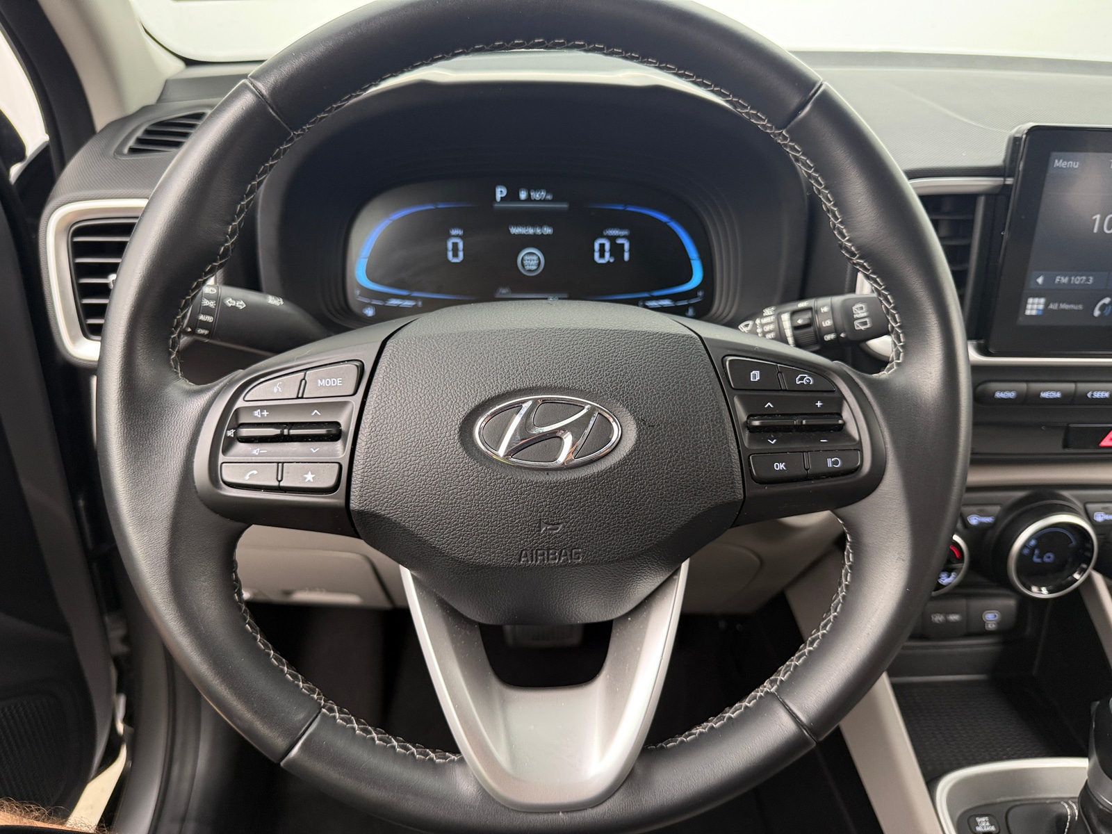 Thumbnail: 2025 Hyundai Venue - 5
