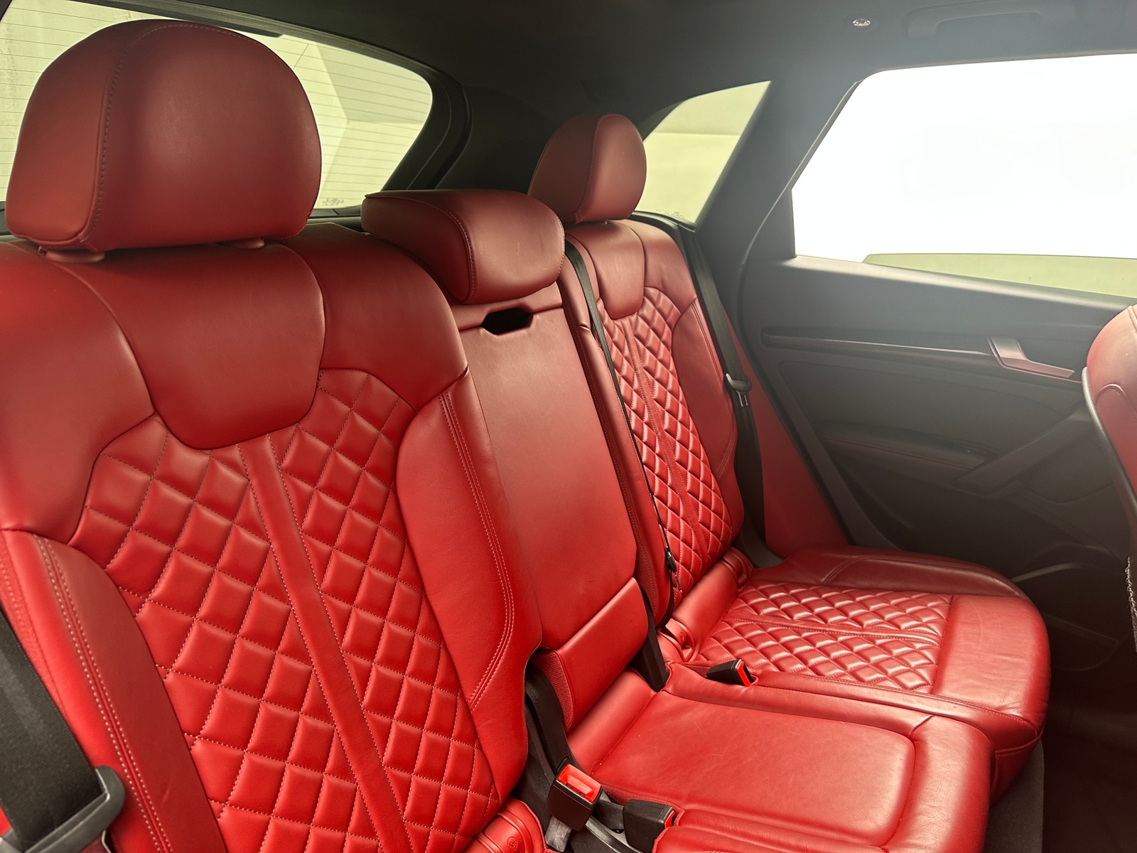 Thumbnail: 2022 Audi SQ5 - 5