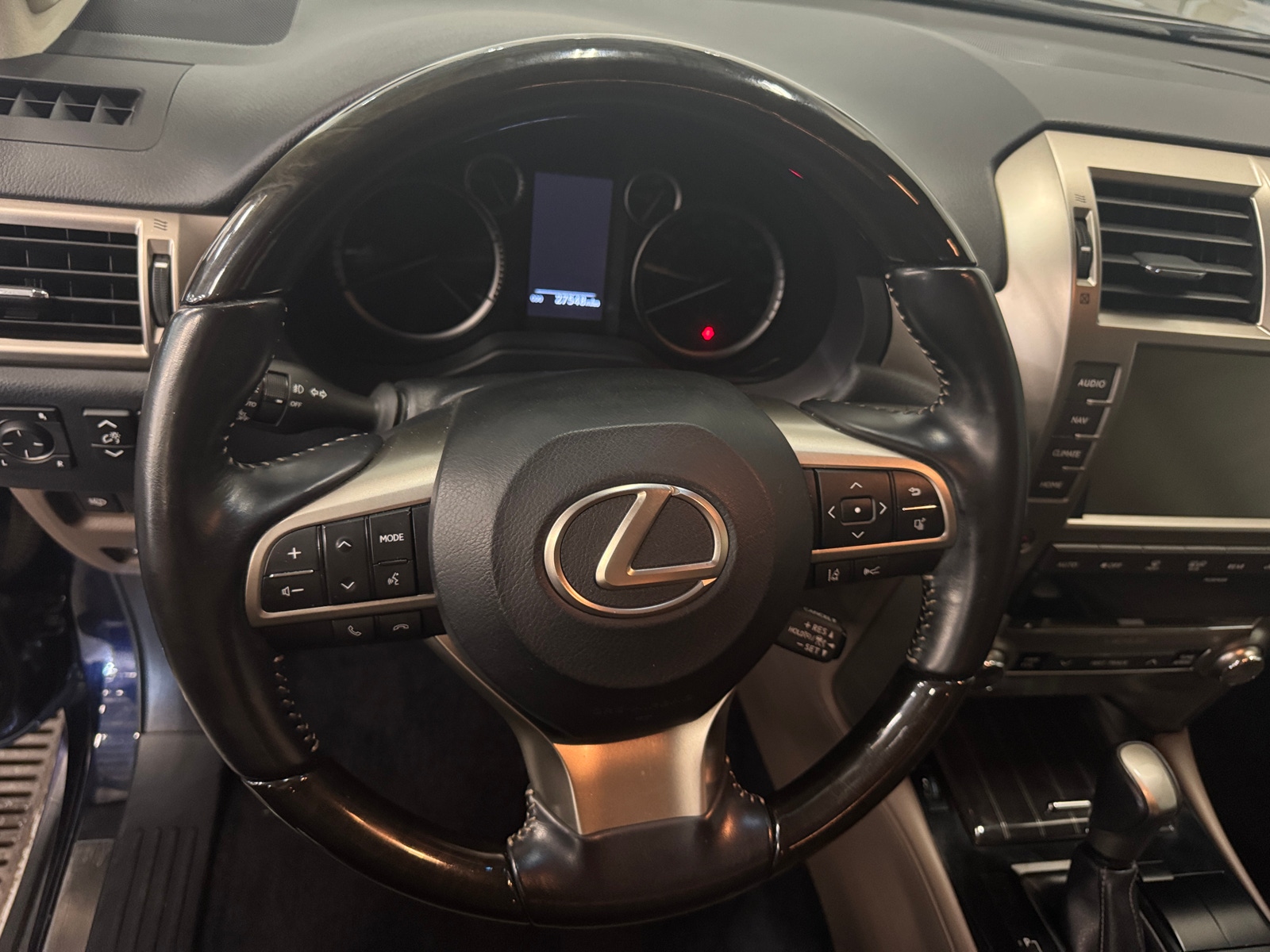 Thumbnail: 2021 Lexus GX - 4