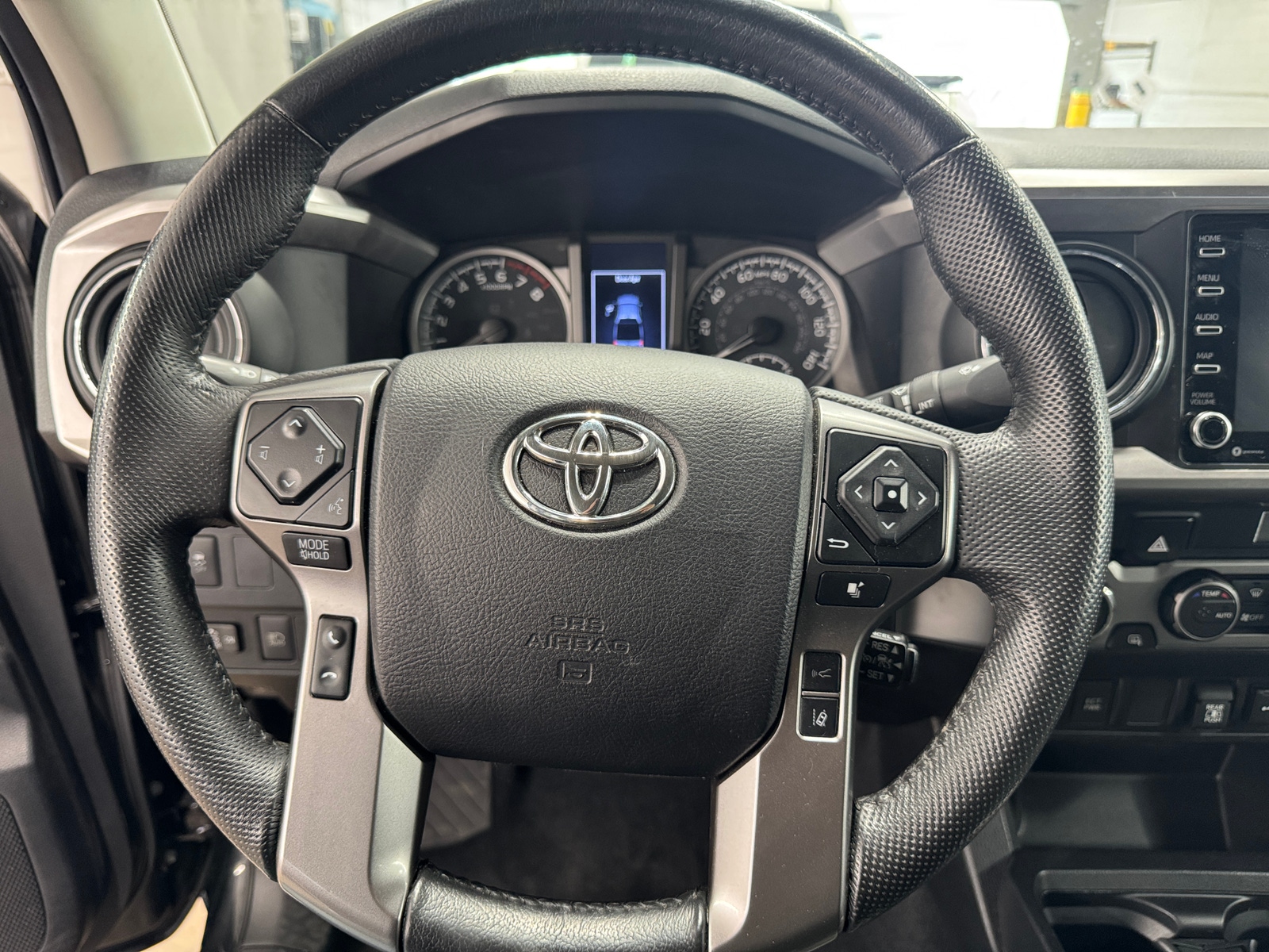 Thumbnail: 2022 Toyota Tacoma - 5