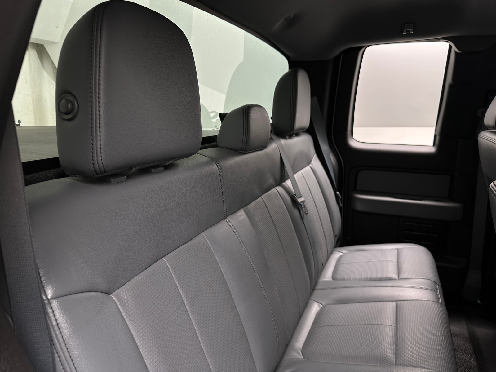 Thumbnail: 2014 Ford Econoline - 6