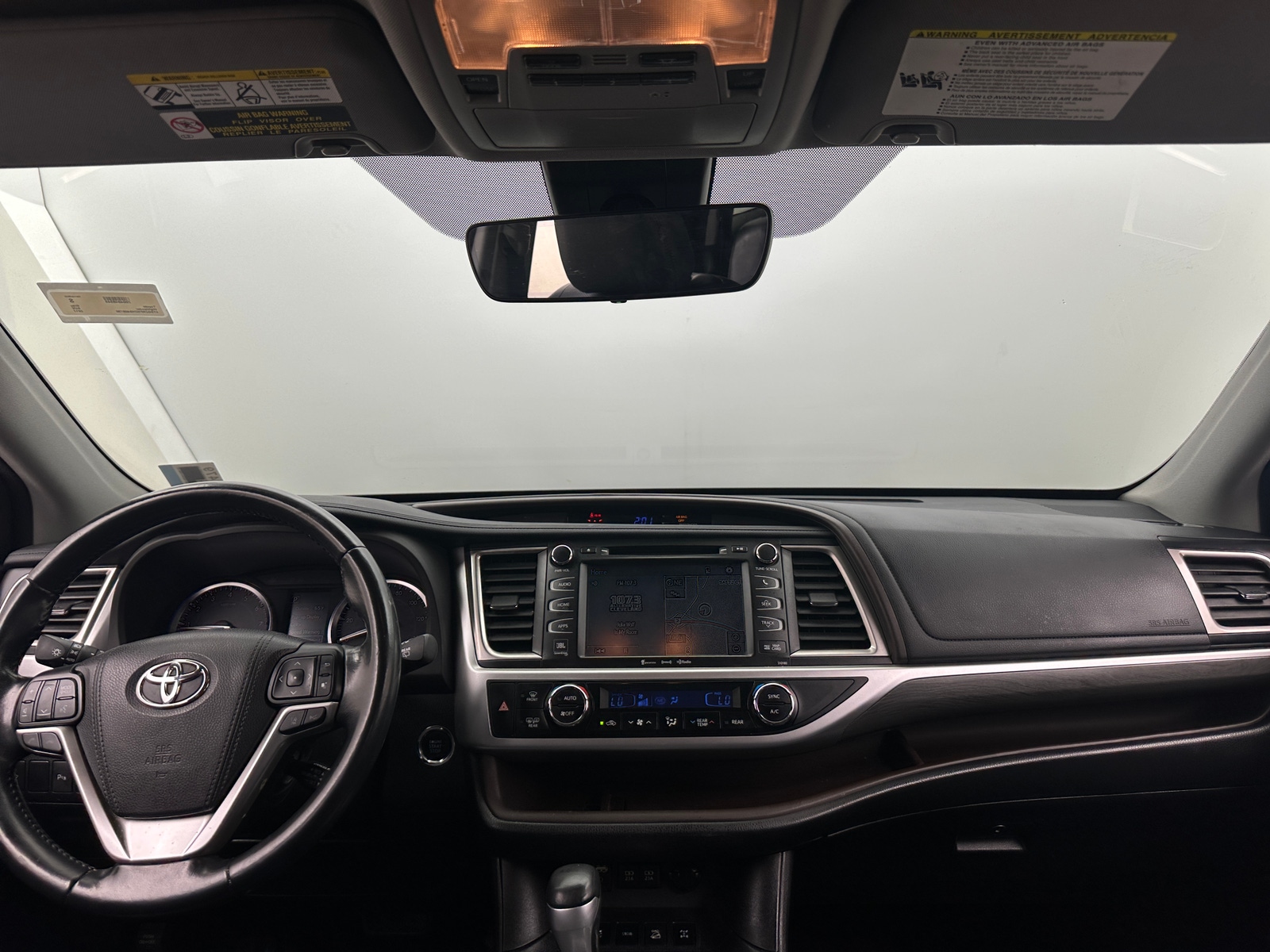 Thumbnail: 2017 Toyota Highlander - 3