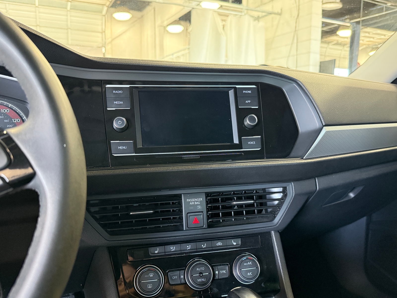 Thumbnail: 2020 Volkswagen Jetta - 3