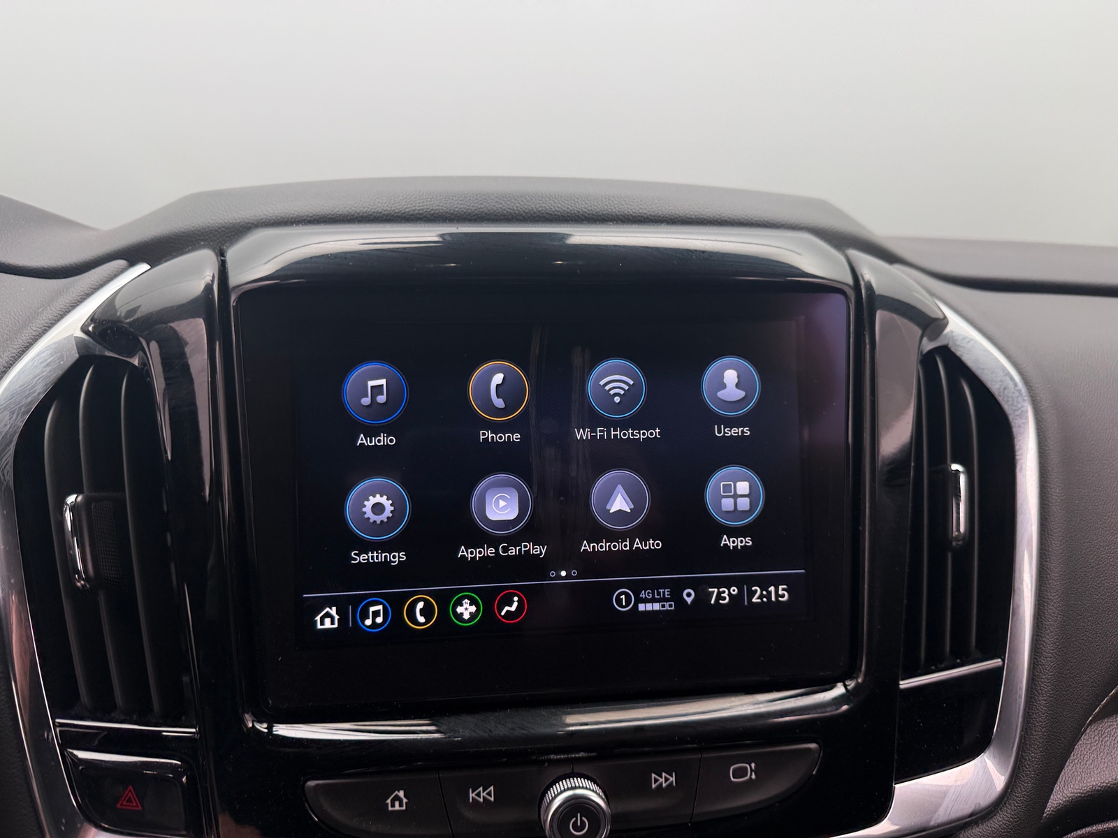 Thumbnail: 2023 Chevrolet Traverse - 3