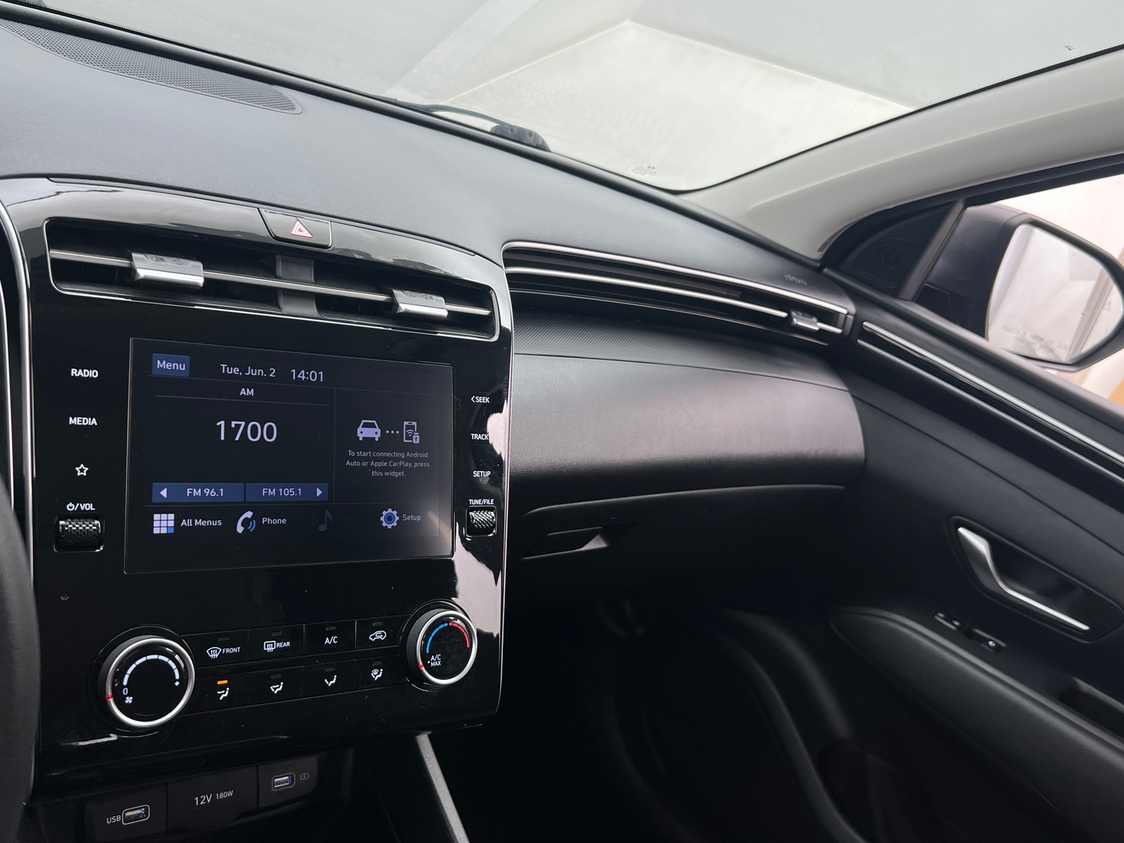 Thumbnail: 2023 Hyundai Tucson - 4