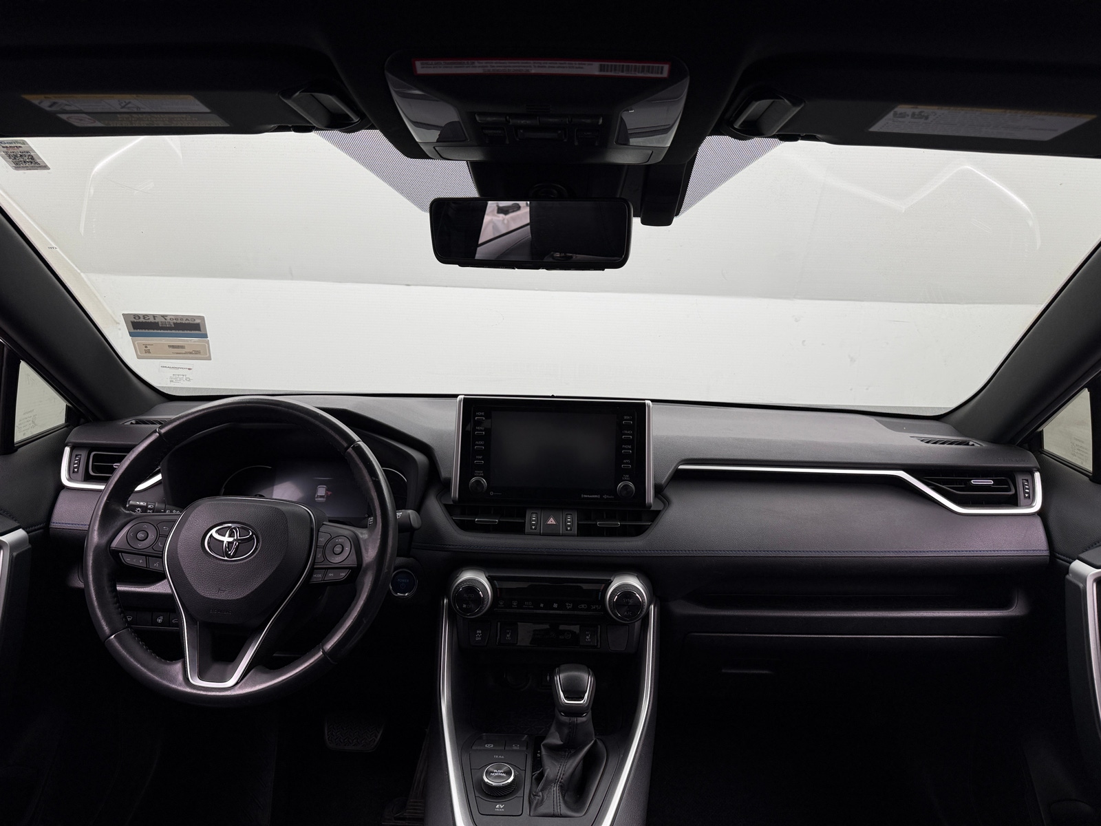 Thumbnail: 2019 Toyota RAV4 - 2