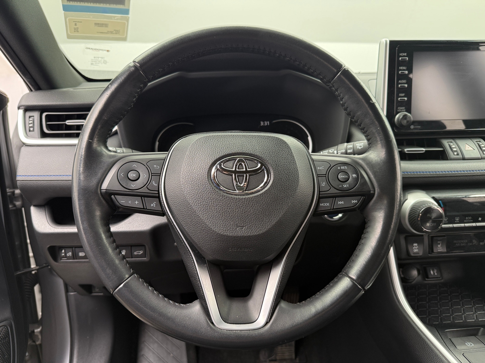 Thumbnail: 2019 Toyota RAV4 - 4