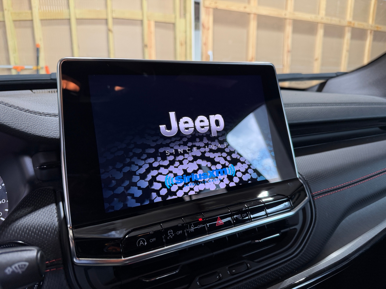 Thumbnail: 2025 Jeep Compass - 4