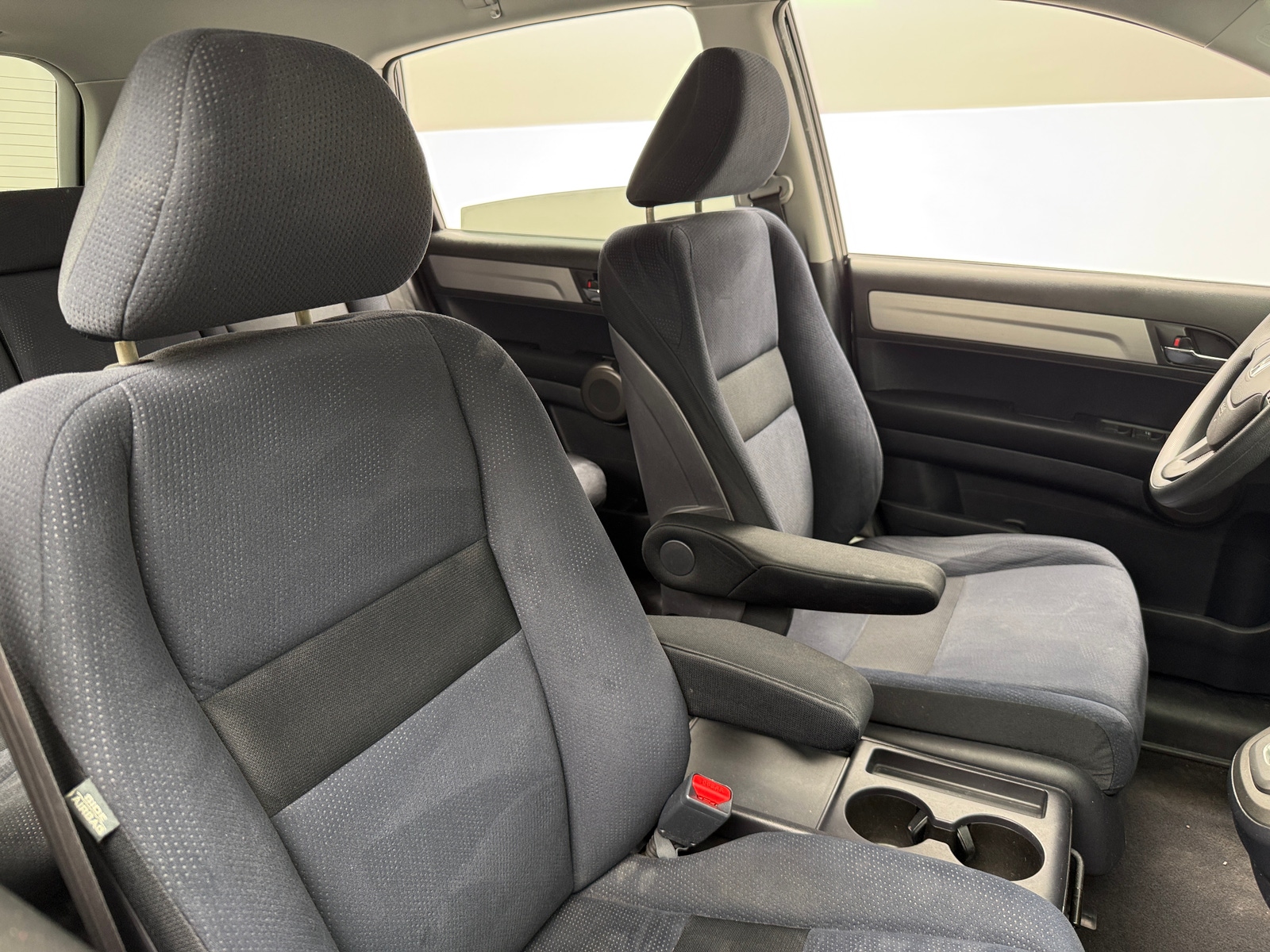 Thumbnail: 2011 Honda CR-V - 2