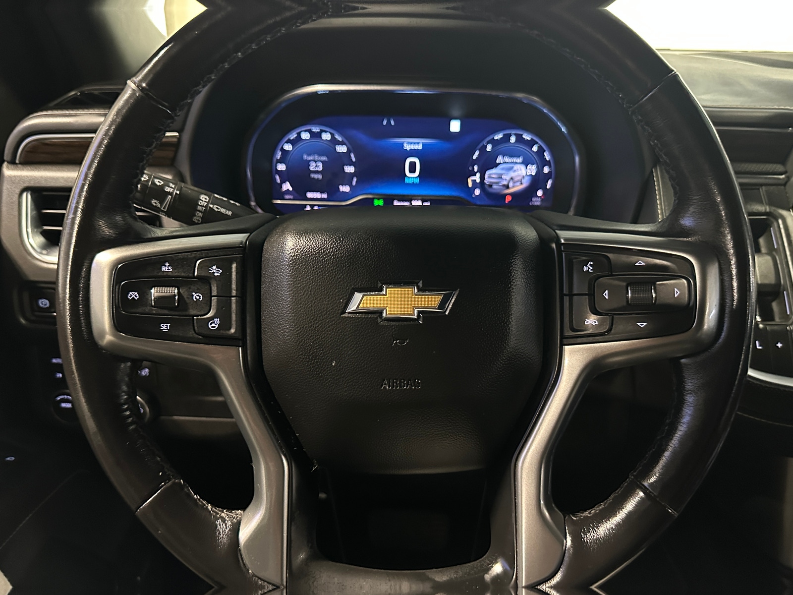 Thumbnail: 2023 Chevrolet Tahoe - 4