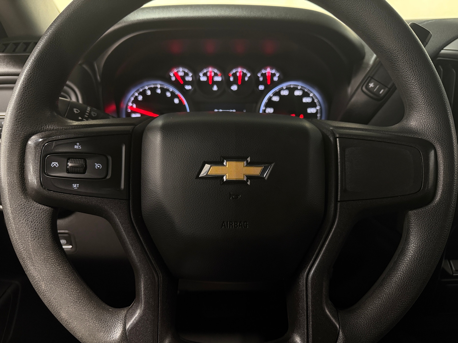 Thumbnail: 2021 Chevrolet Silverado 1500 - 5