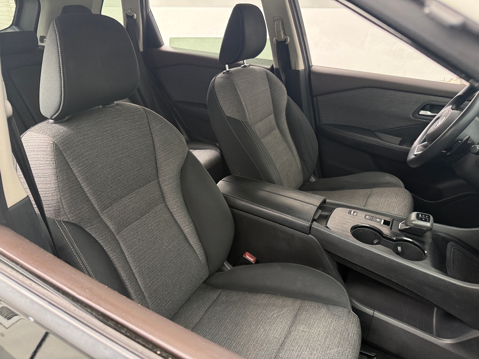Thumbnail: 2021 Nissan Rogue - 2