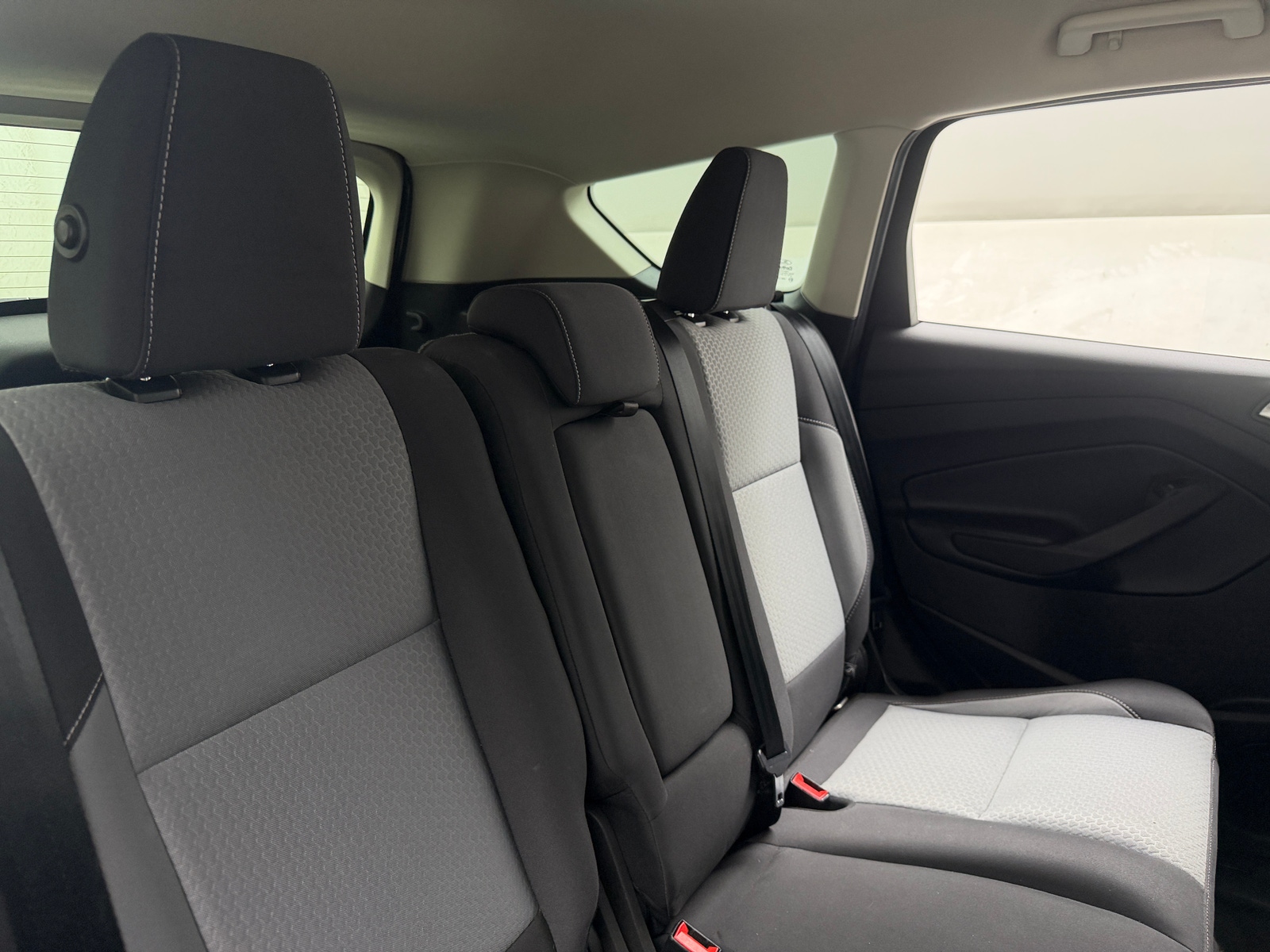 Thumbnail: 2018 Ford Escape - 6
