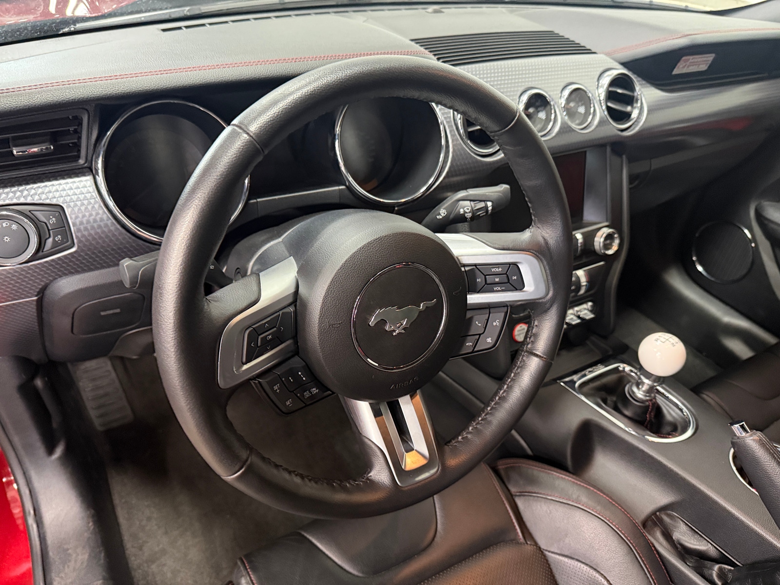 Thumbnail: 2015 Ford Mustang - 3