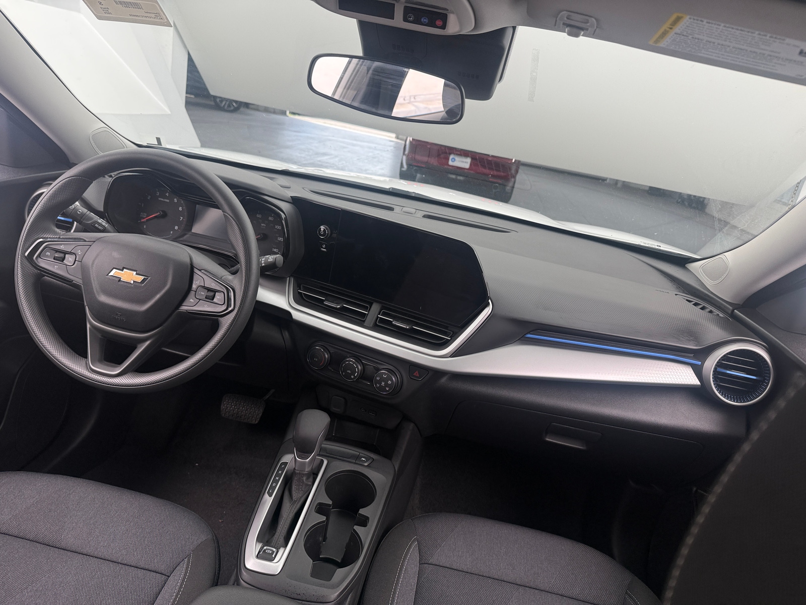 Thumbnail: 2026 Chevrolet Trax - 3