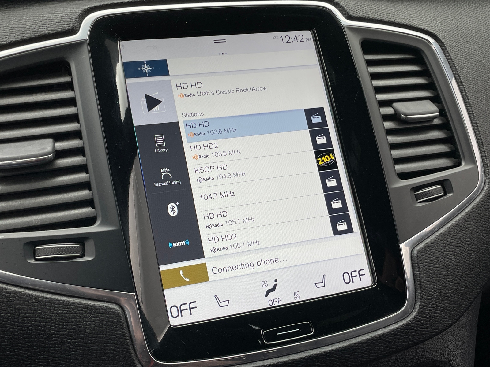 Thumbnail: 2020 Volvo XC90 - 3