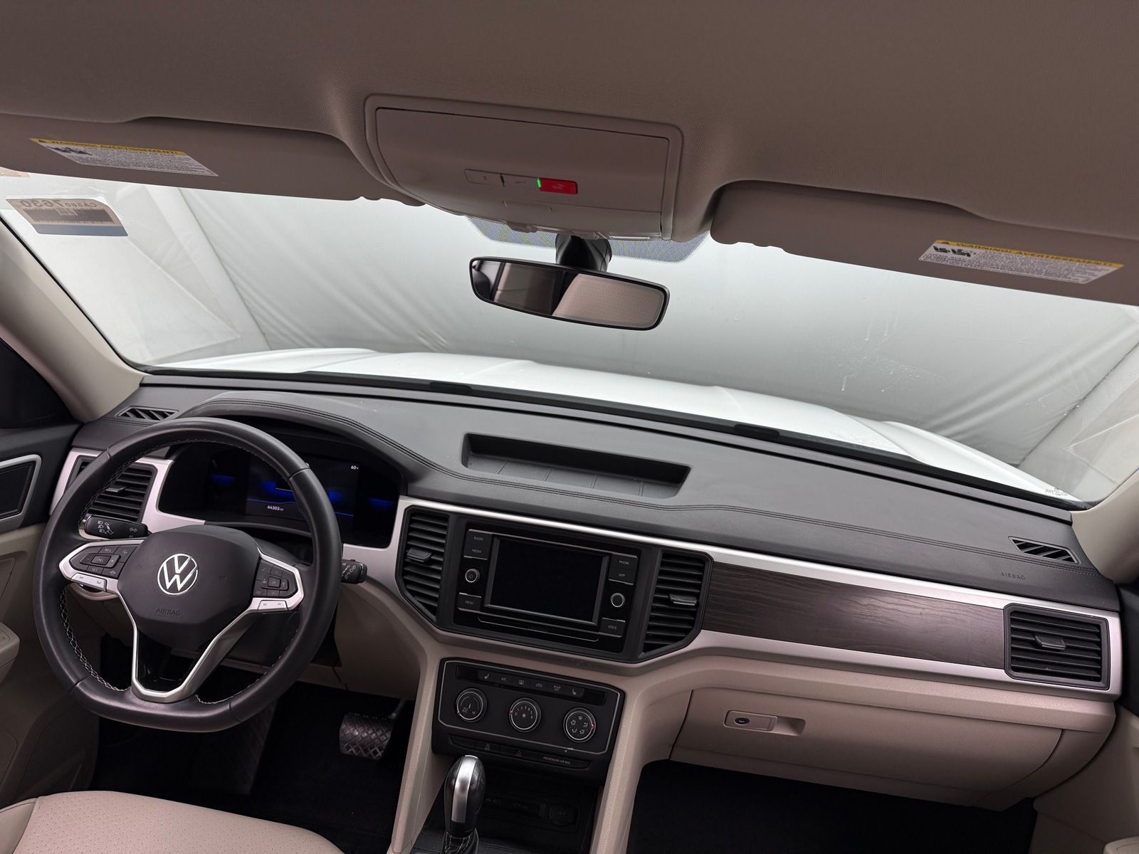 Thumbnail: 2023 Volkswagen Atlas - 3