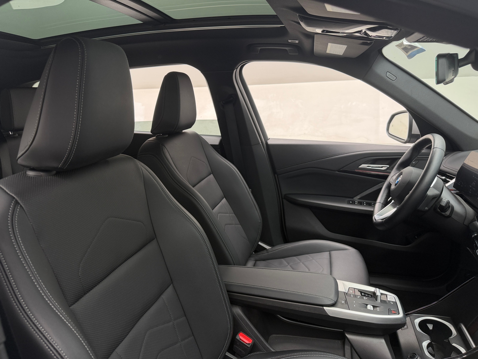 Thumbnail: 2026 BMW X1 - 2
