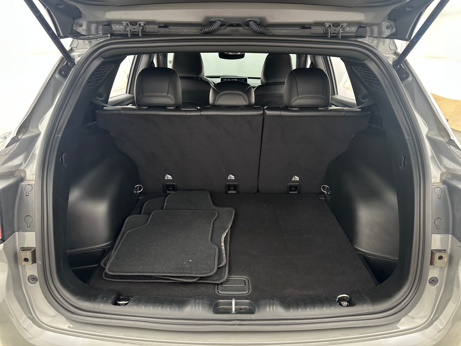 Thumbnail: 2023 Jeep Compass - 6