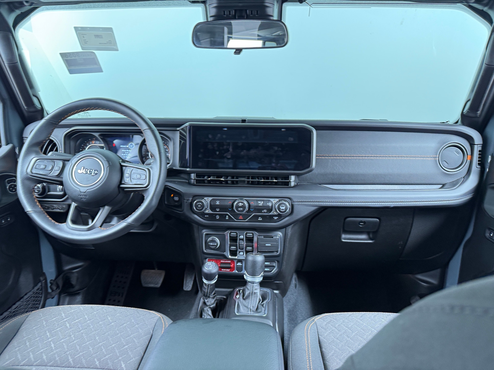Thumbnail: 2025 Jeep Gladiator - 3