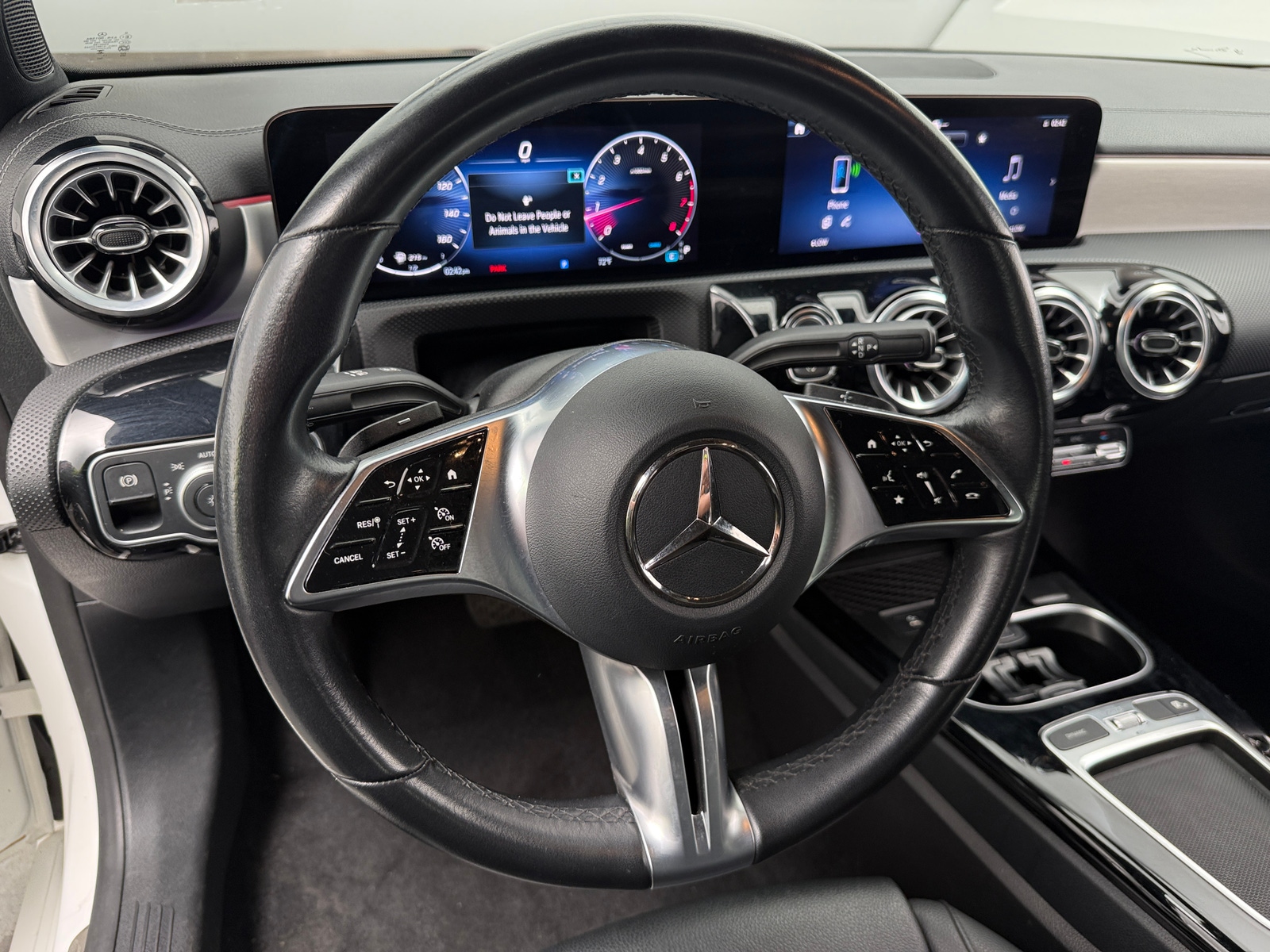 Thumbnail: 2025 Mercedes-Benz CLA - 4
