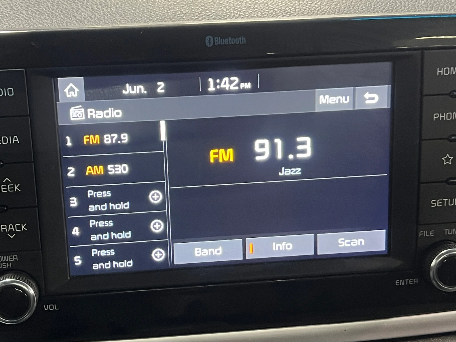 Thumbnail: 2019 Kia Rio - 4