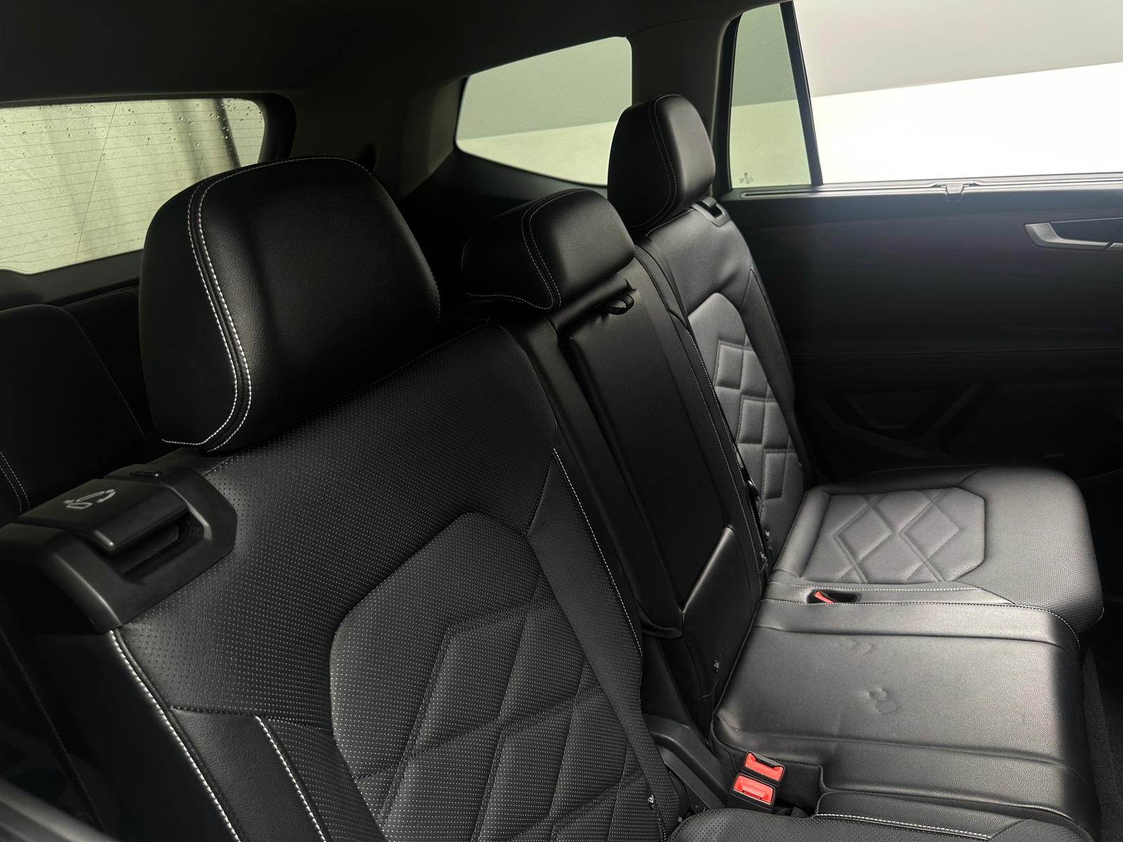 Thumbnail: 2024 Volkswagen Atlas - 5