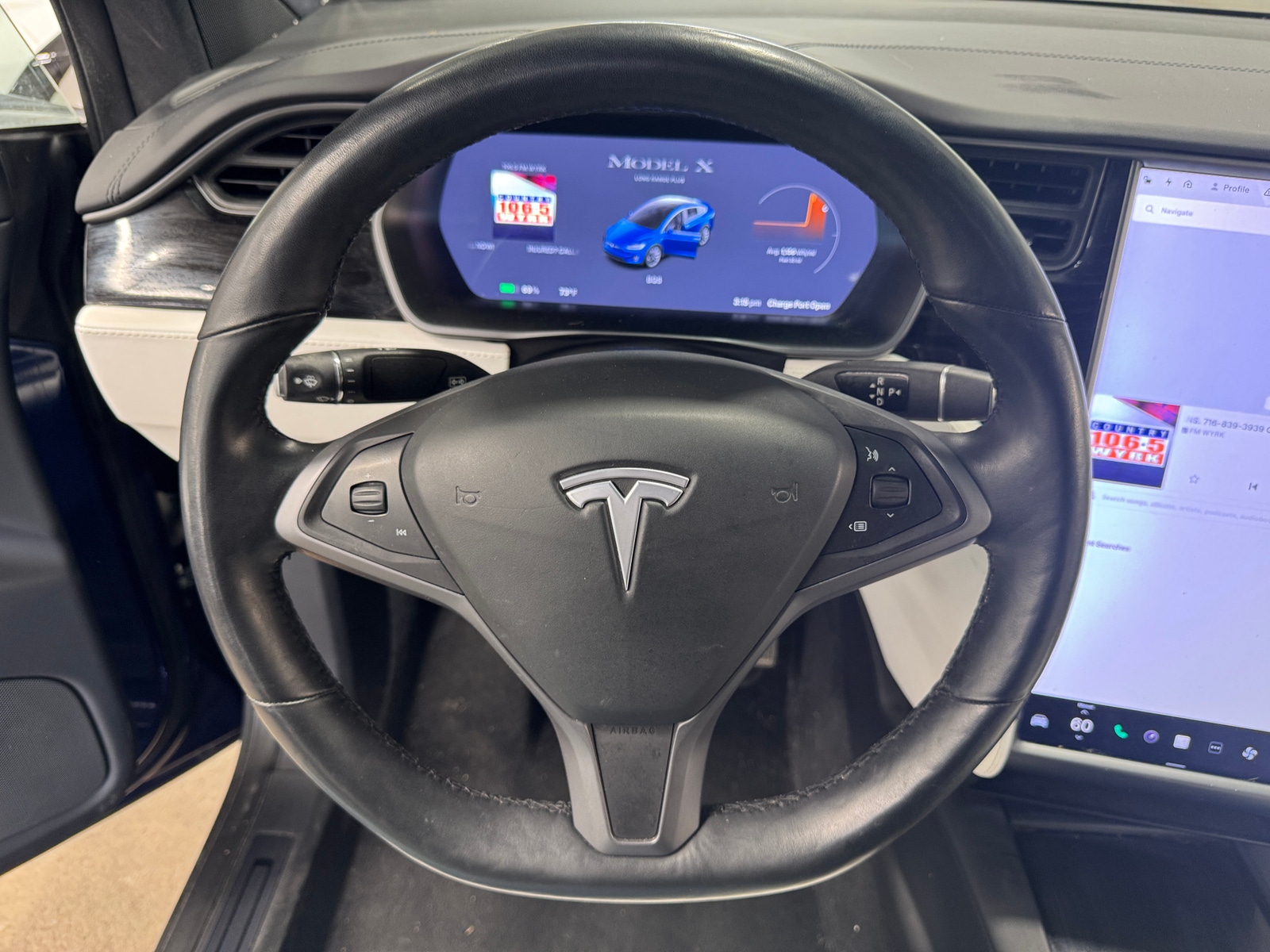 Thumbnail: 2020 Tesla Model X - 4