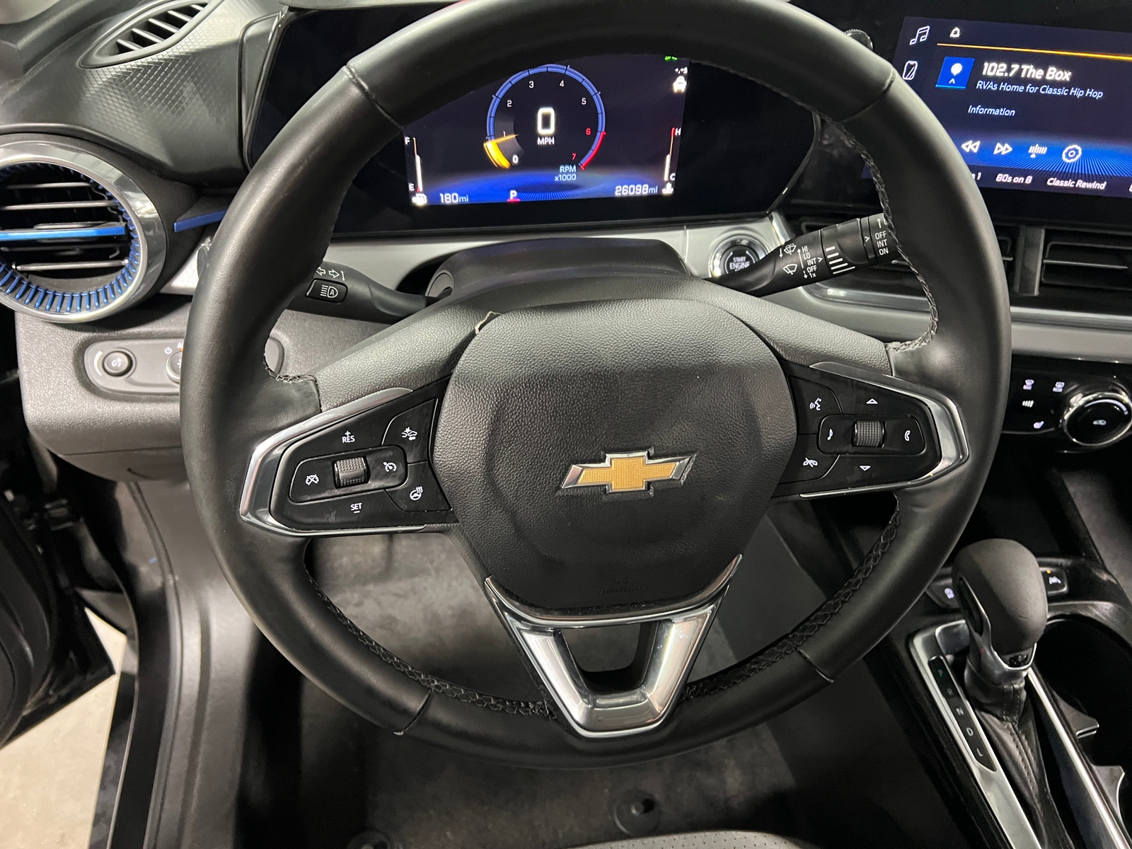 Thumbnail: 2025 Chevrolet Trax - 5
