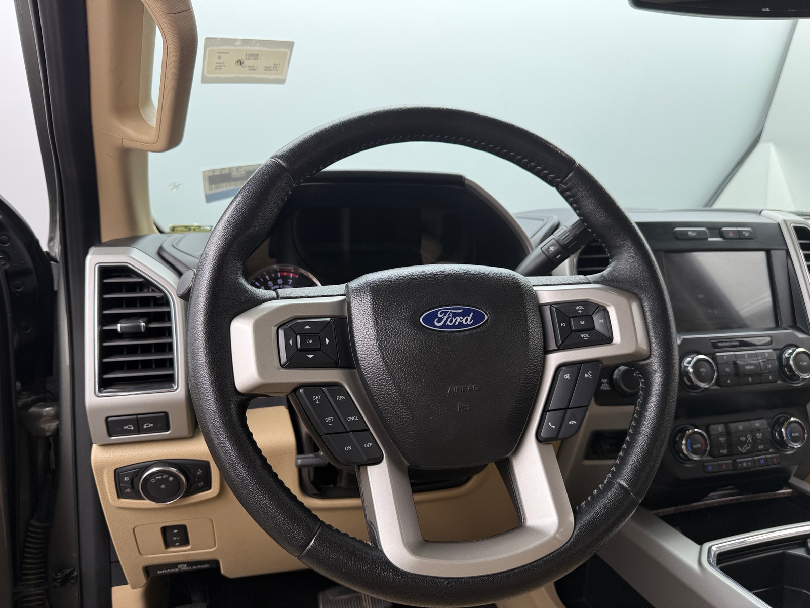 Thumbnail: 2019 Ford Econoline - 4