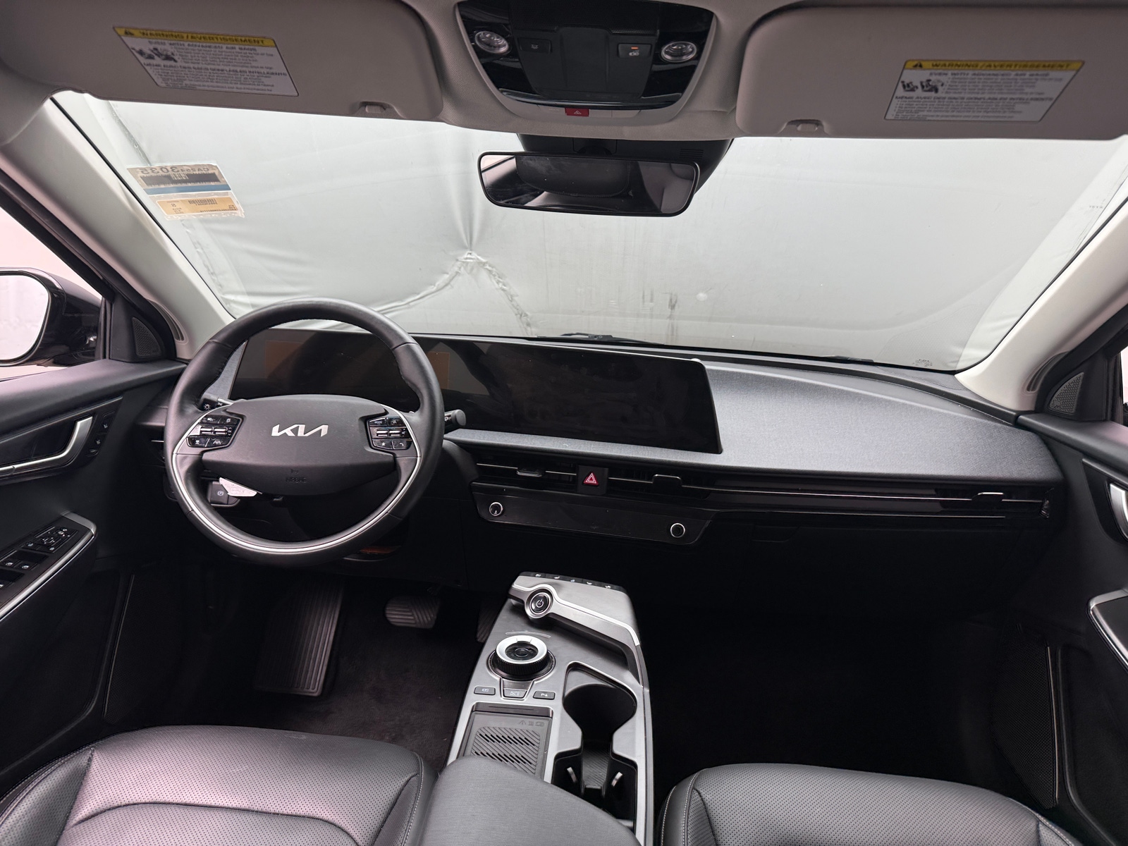 Thumbnail: 2022 Kia EV6 - 2
