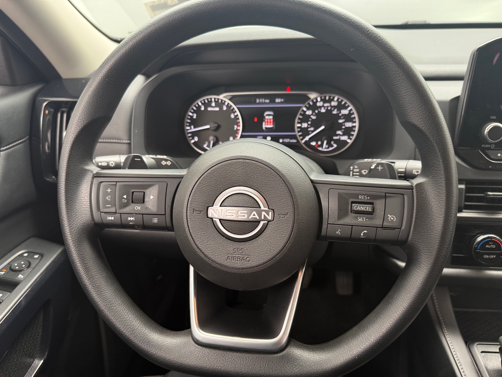 Thumbnail: 2024 Nissan Pathfinder - 5