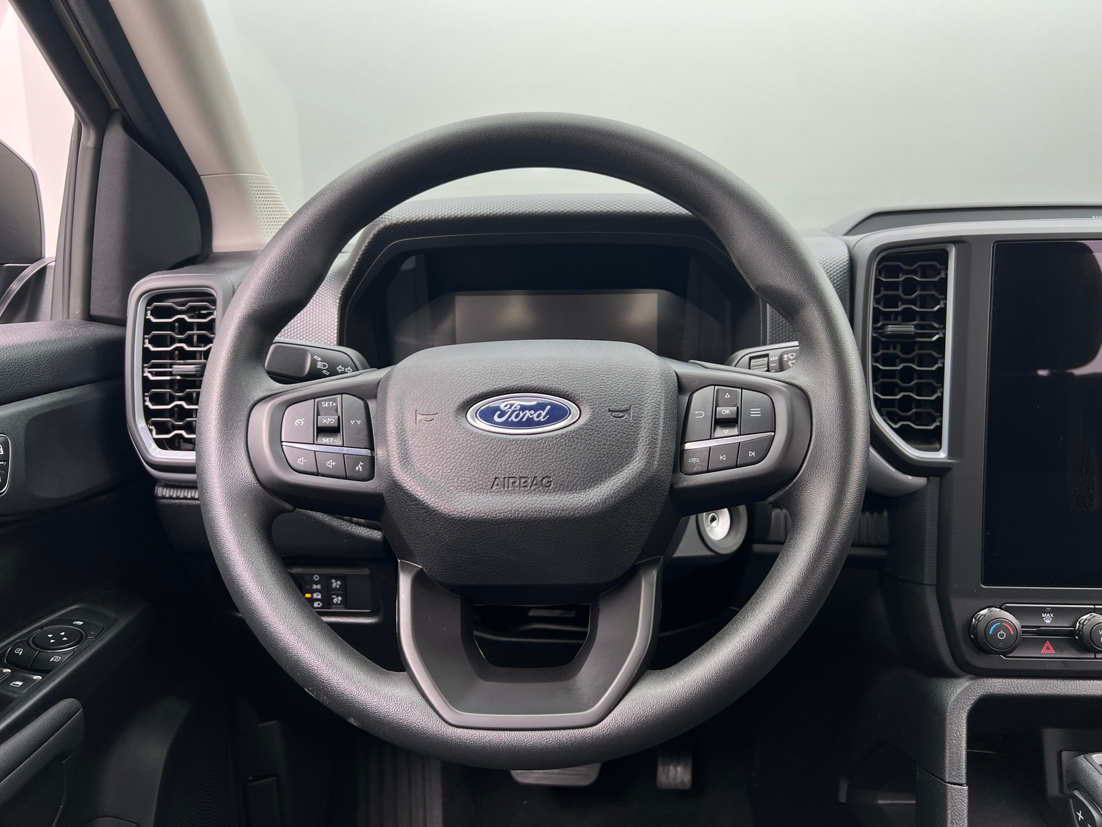 Thumbnail: 2025 Ford Ranger - 5