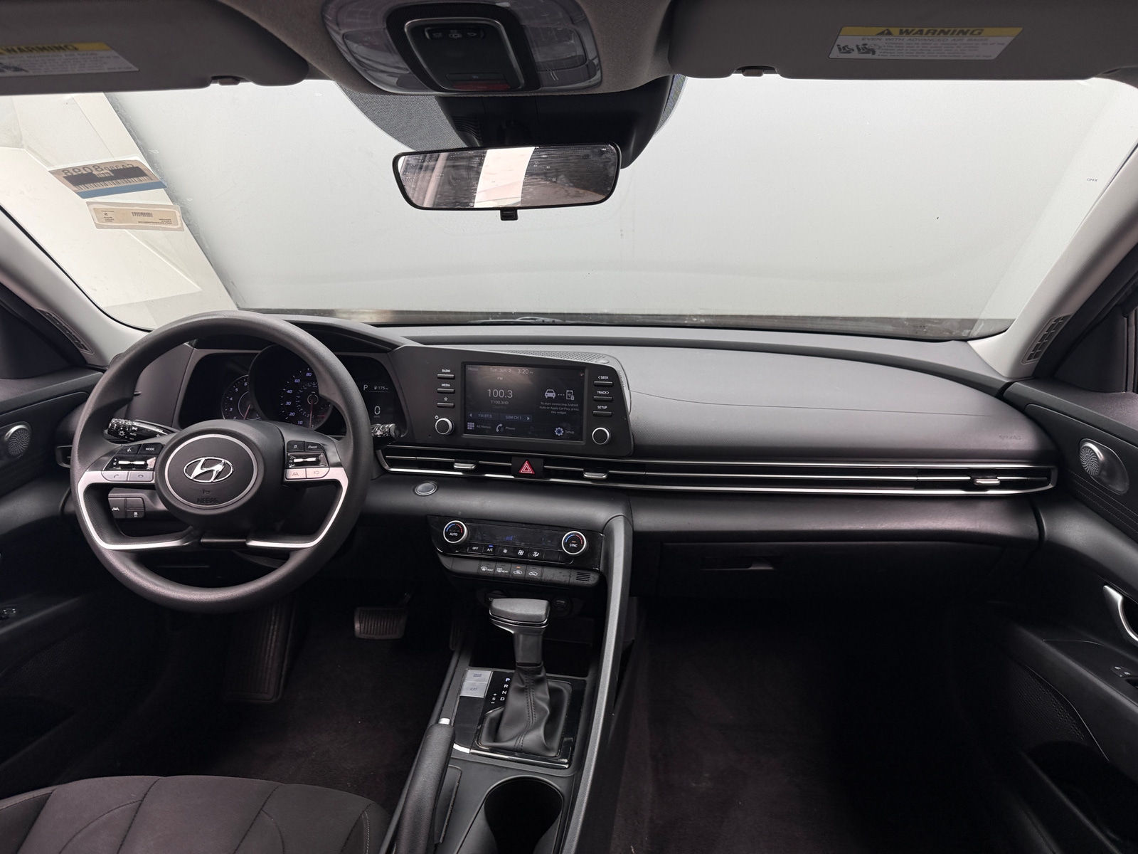 Thumbnail: 2023 Hyundai Elantra - 3