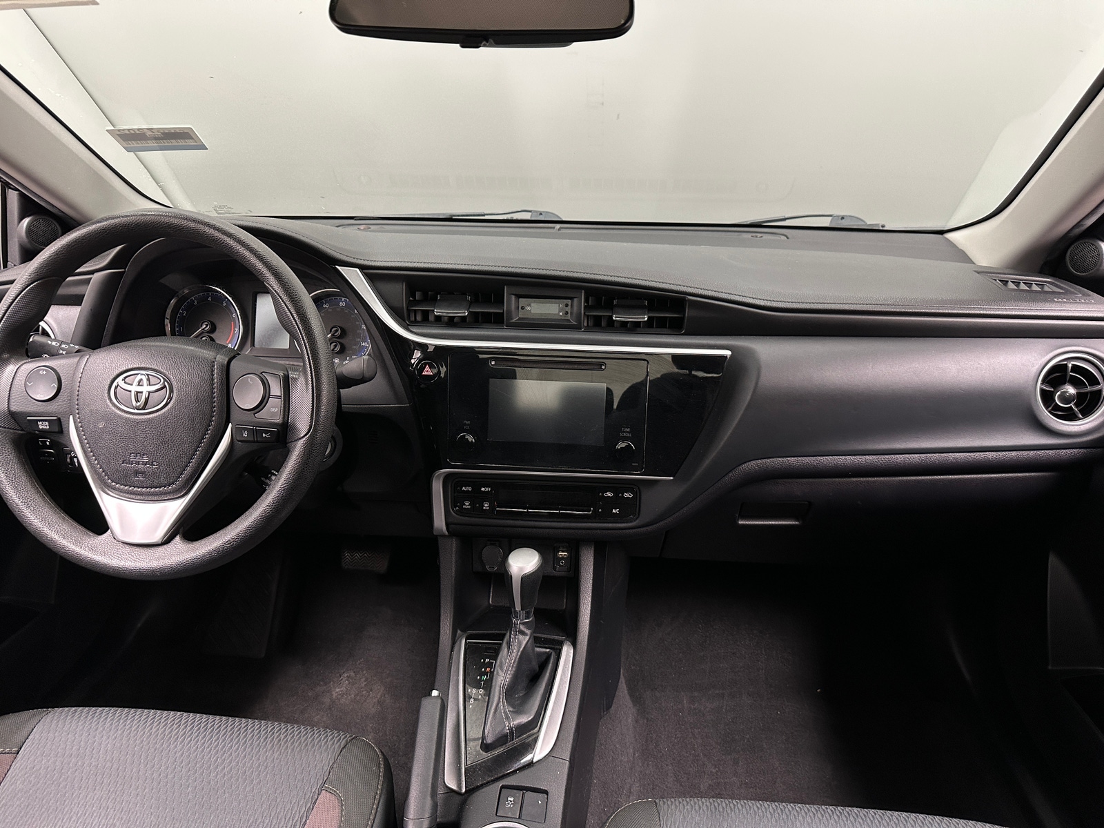 Thumbnail: 2019 Toyota Corolla - 3
