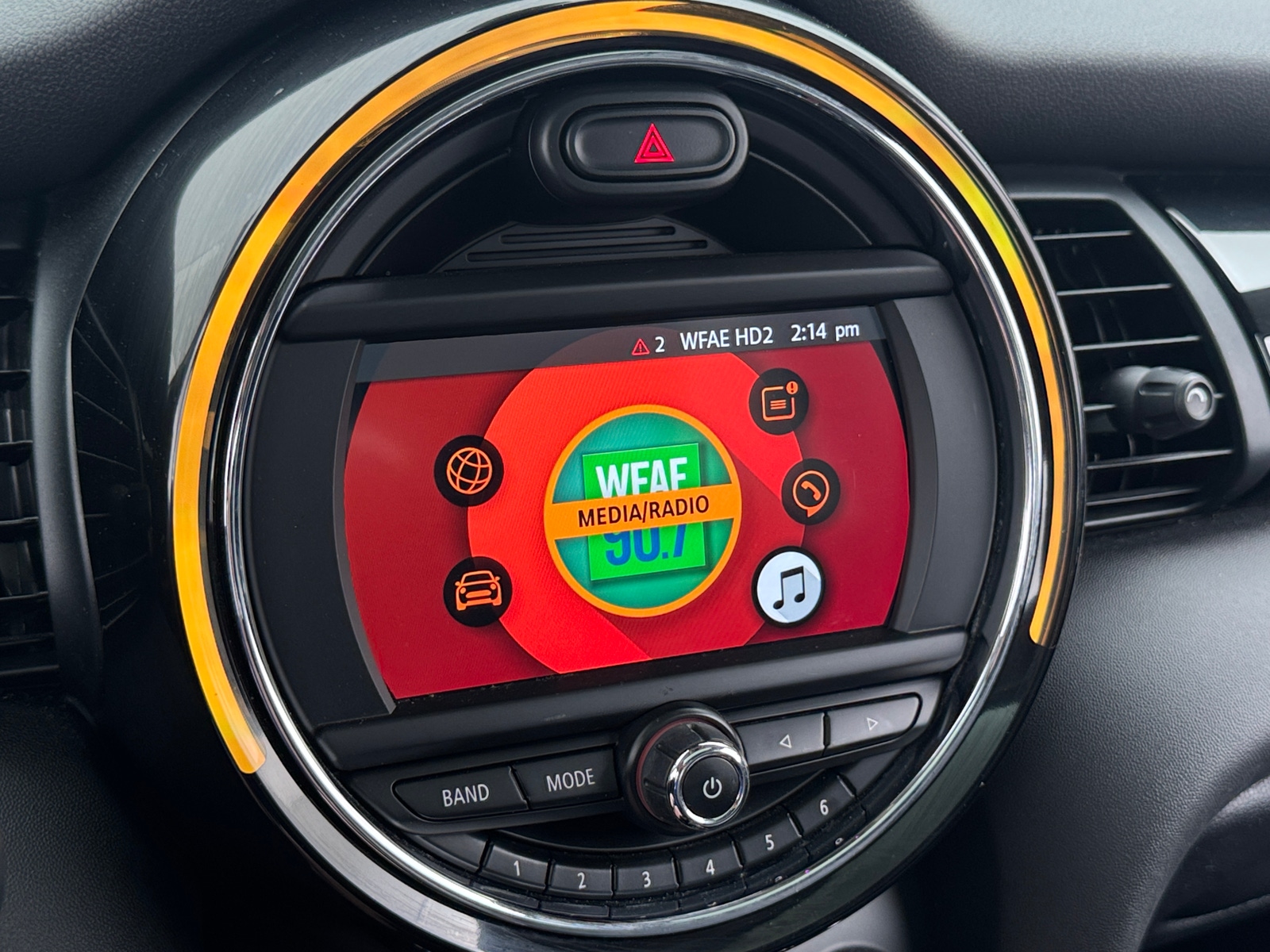 Thumbnail: 2019 MINI Cooper Hardtop - 3