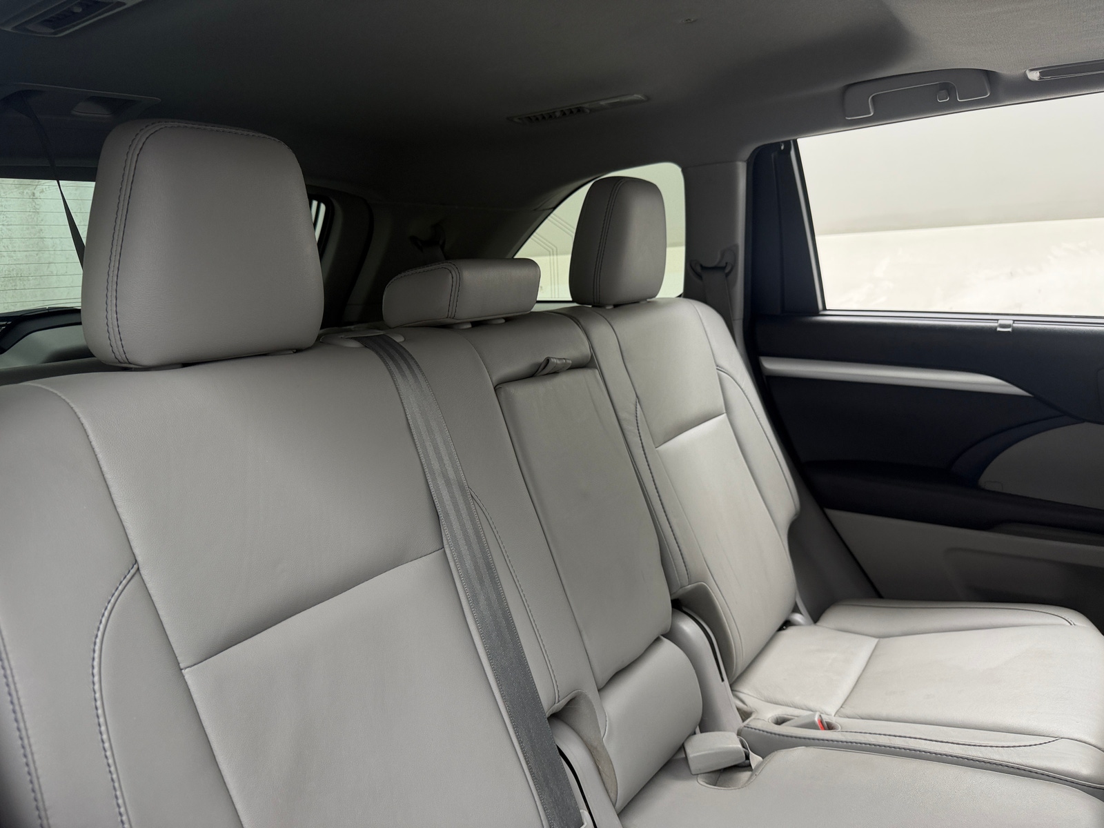 Thumbnail: 2018 Toyota Highlander - 5