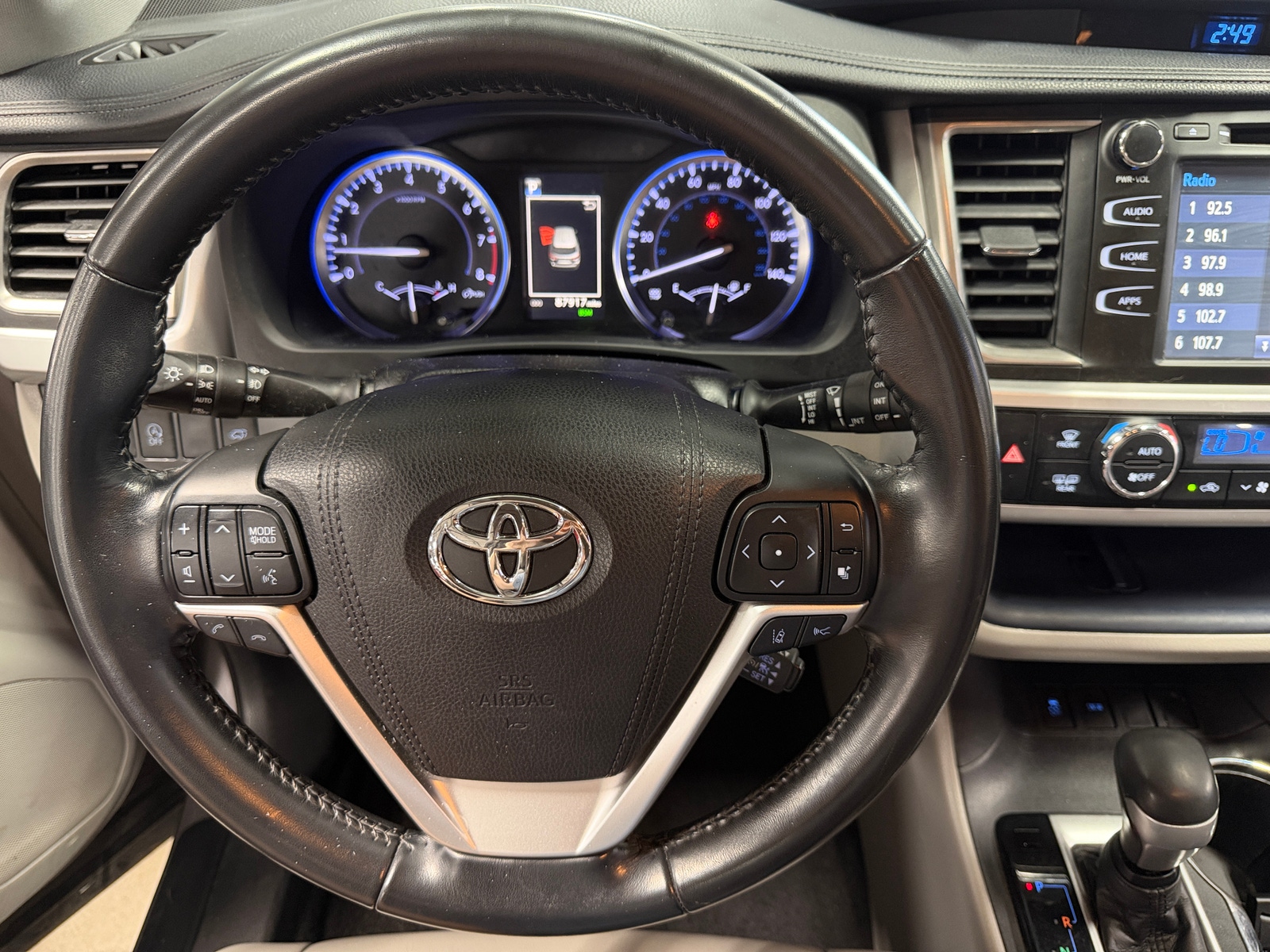 Thumbnail: 2018 Toyota Highlander - 4