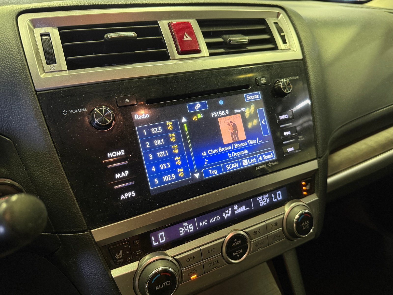 Thumbnail: 2017 Subaru Outback - 3