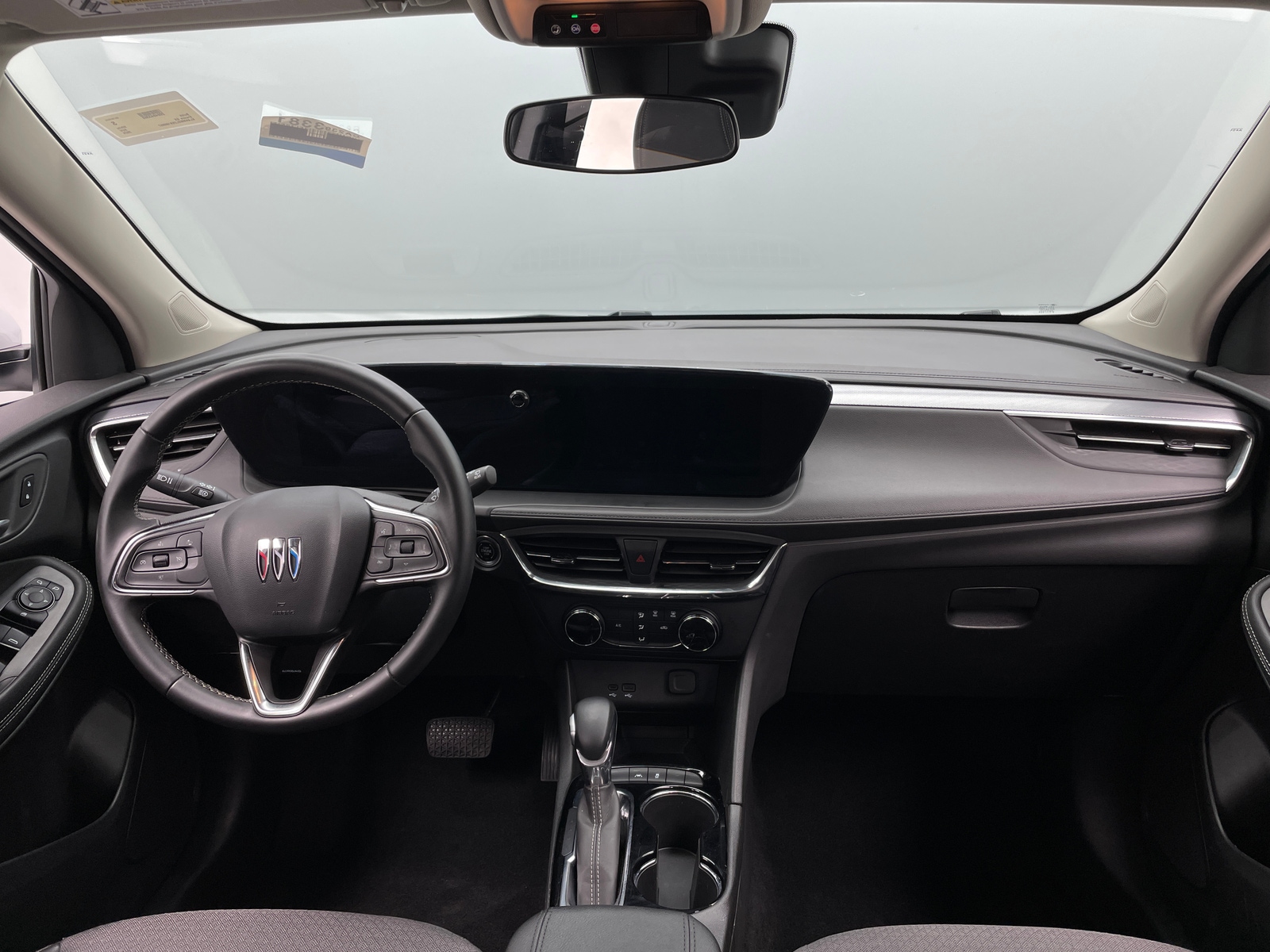 Thumbnail: 2025 Buick Encore GX - 2
