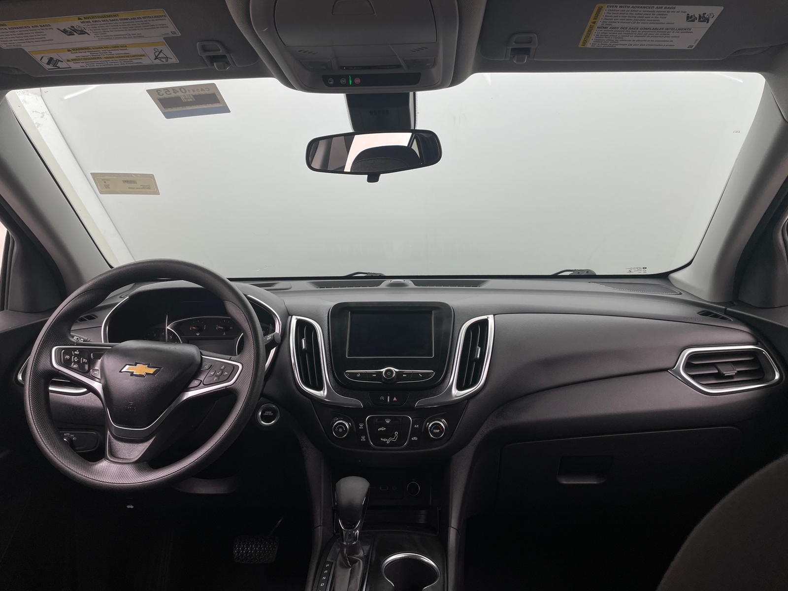 Thumbnail: 2022 Chevrolet Equinox - 3