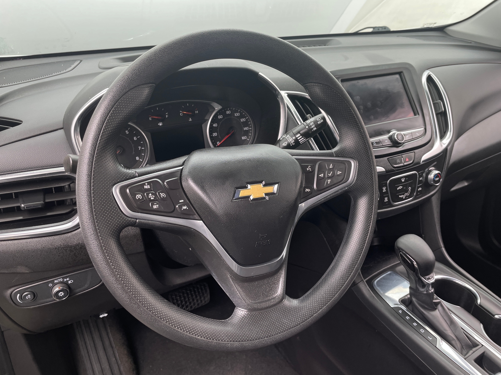 Thumbnail: 2022 Chevrolet Equinox - 5