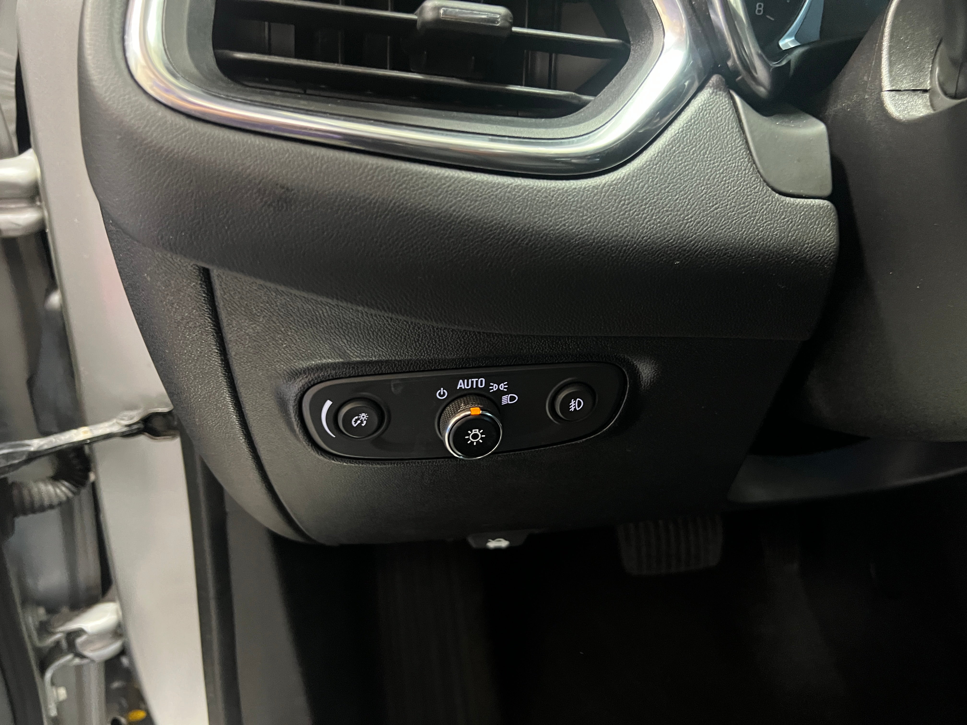 2018 Chevrolet Equinox Premier - Photo 10