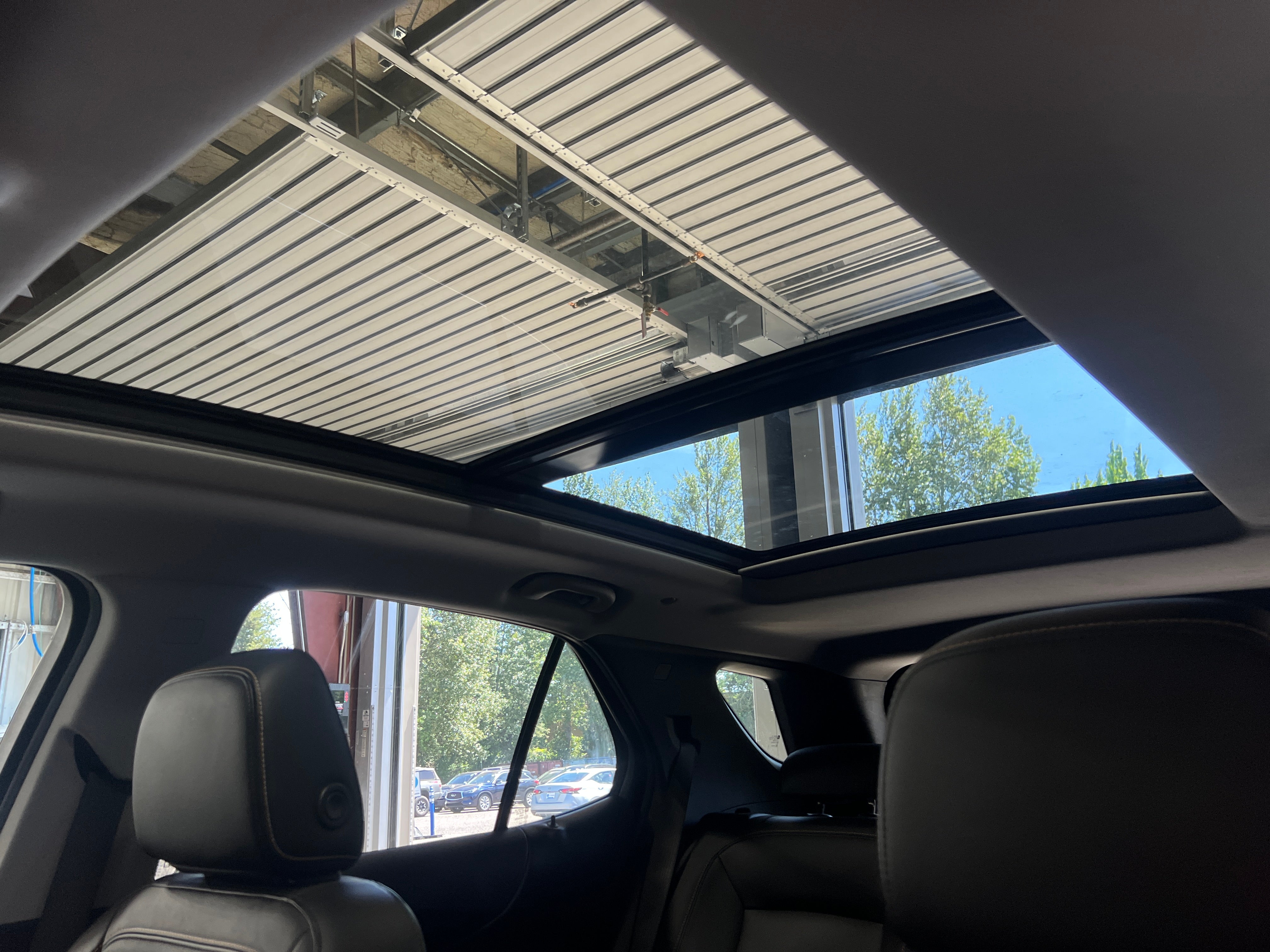 2018 Chevrolet Equinox Premier - Photo 17