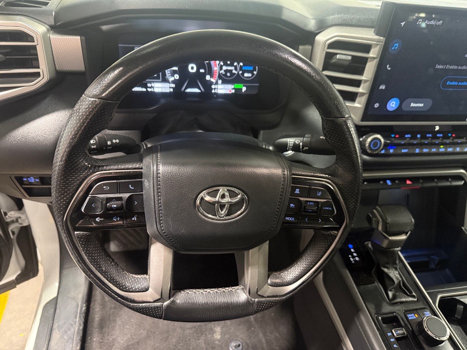 Thumbnail: 2023 Toyota Tundra - 4