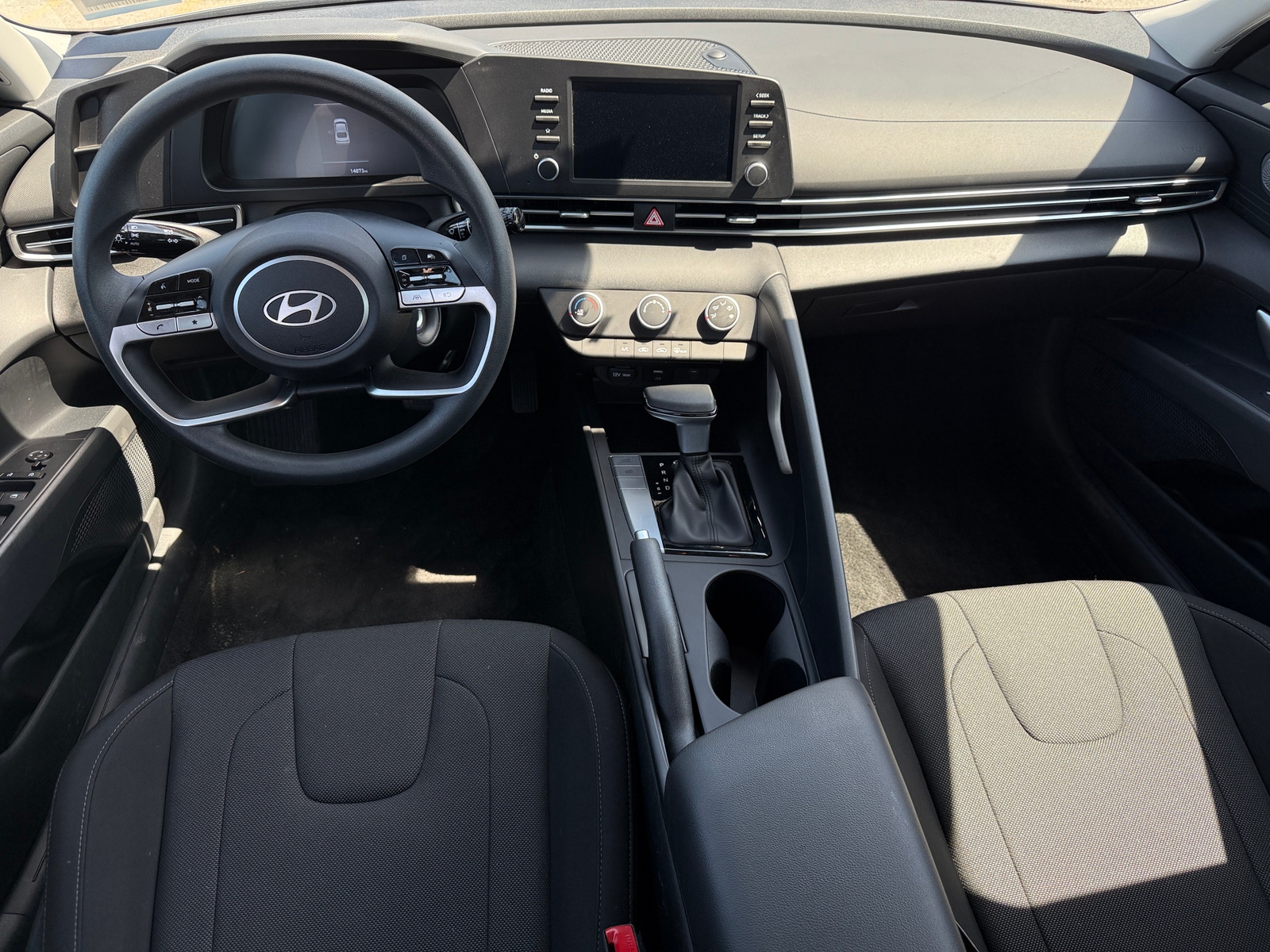 Thumbnail: 2025 Hyundai Elantra - 3